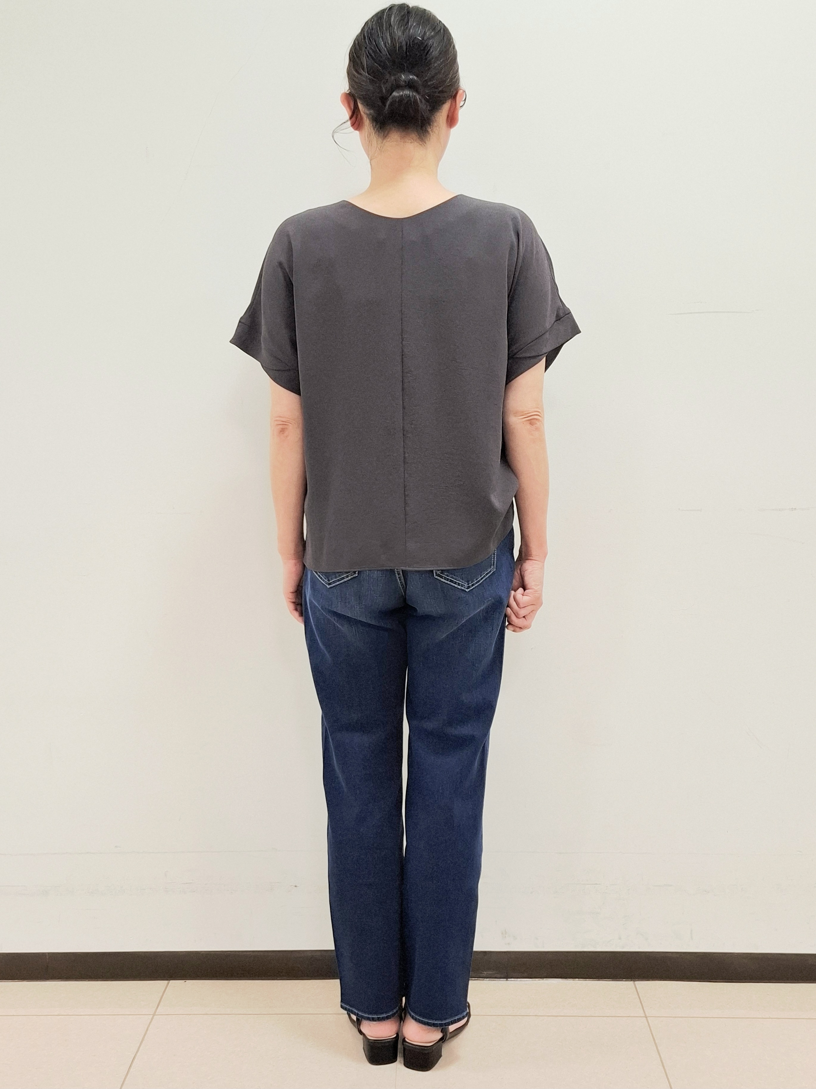 ねぎさんの「UNTITLED｜【程よいシアー感/洗える】エアリーバイオジャケット」を使ったコーディネート