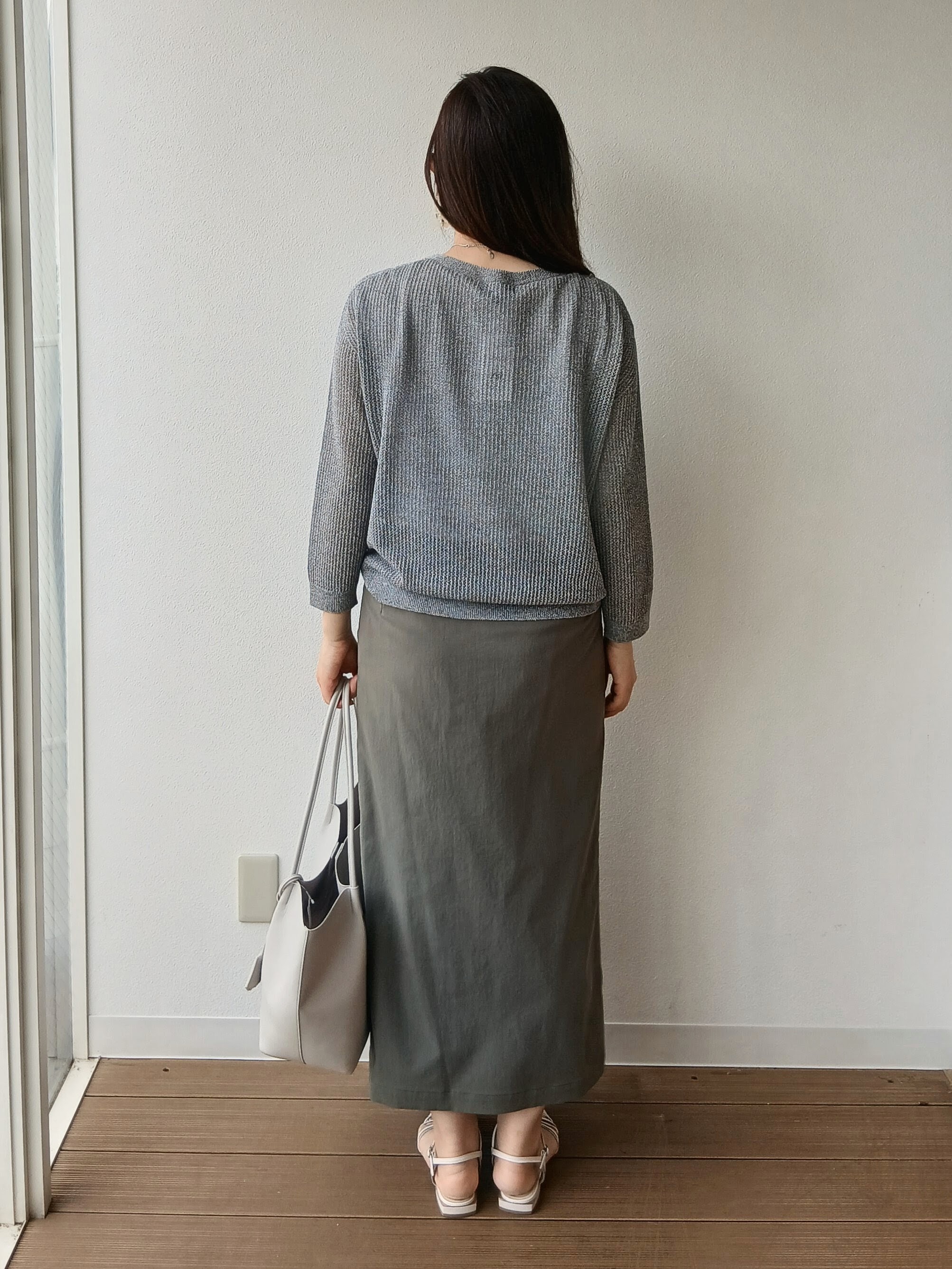 なみきさんの「UNTITLED｜シアーメッシュニット」を使ったコーディネート