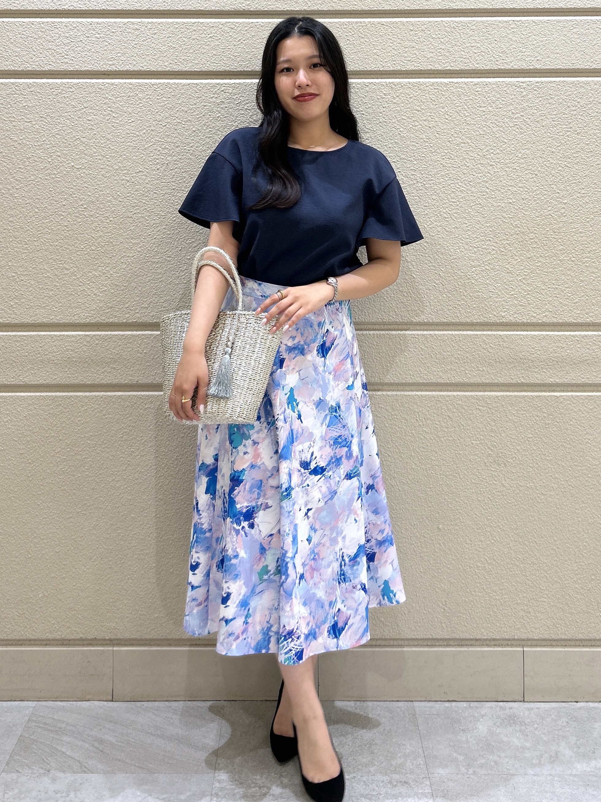 Momokaさんの「COUP DE CHANCE｜【手洗い可／日本製】リネンライク フリル袖ブラウス」を使ったコーディネート