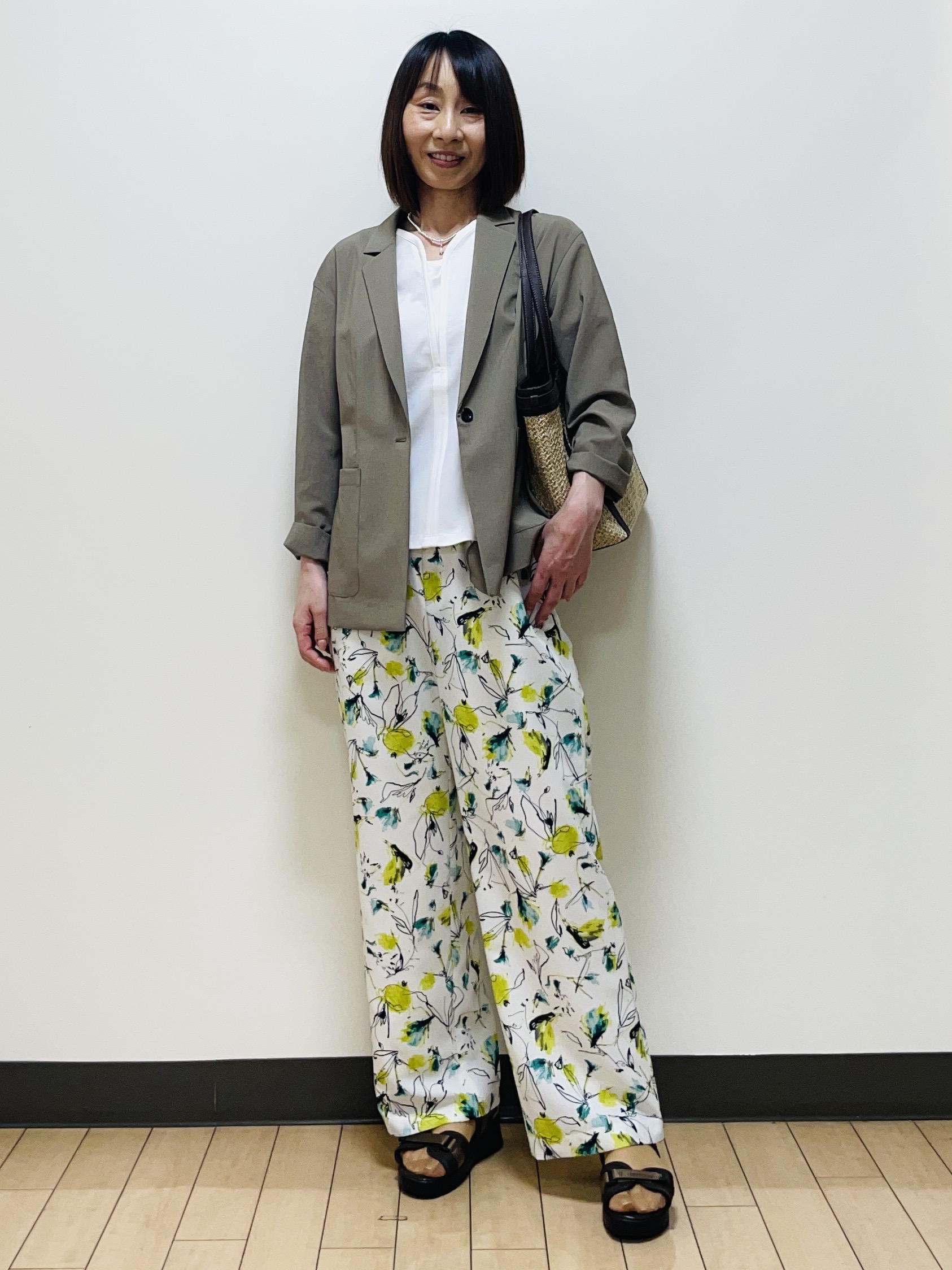 Riiさんの「Reflect｜【SS-4Lサイズ／接触冷感／シワになりにくい】リラクシーテーラードジャケット」を使ったコーディネート