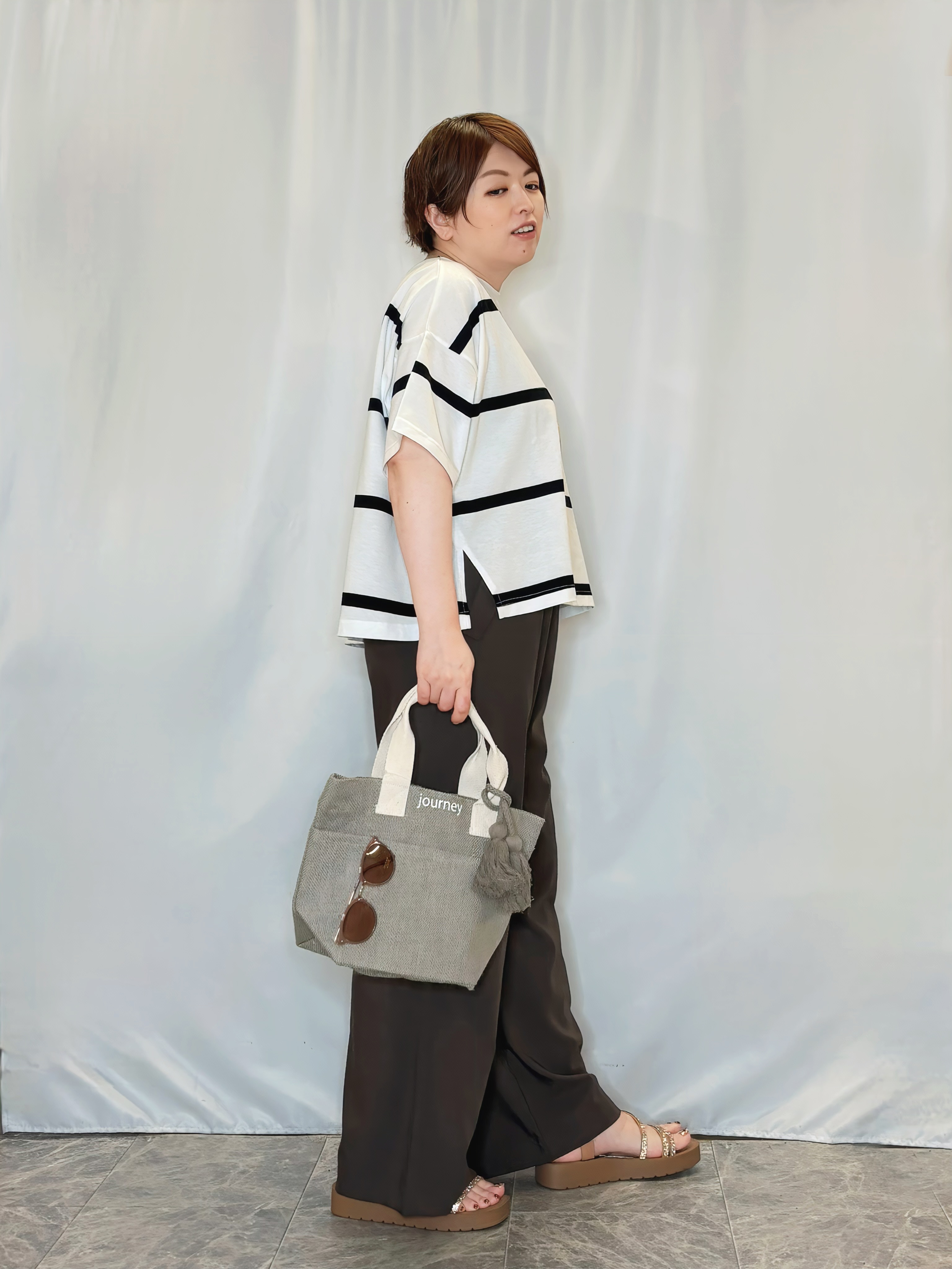 たみさんの「SHOO･LA･RUE｜【ひんやり/S-LL】涼しげで爽やか 太ボーダー斜め切り替えTシャツ」を使ったコーディネート