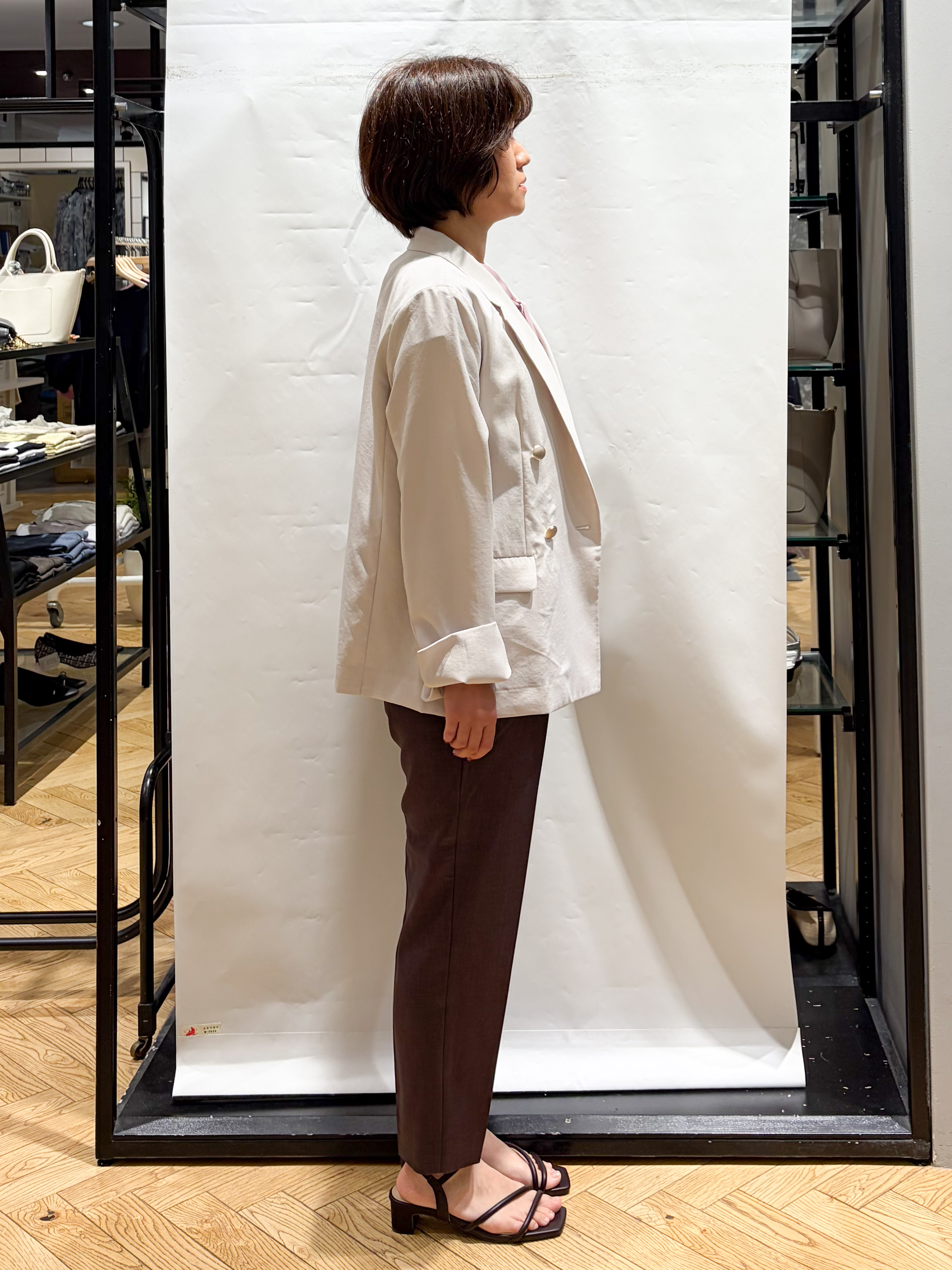 グッチさんの「index｜《再入荷》ダブルブレストテーラードジャケット【接触冷感／吸水速乾／イージーアイロン／防シワ／洗濯機O」を使ったコーディネート