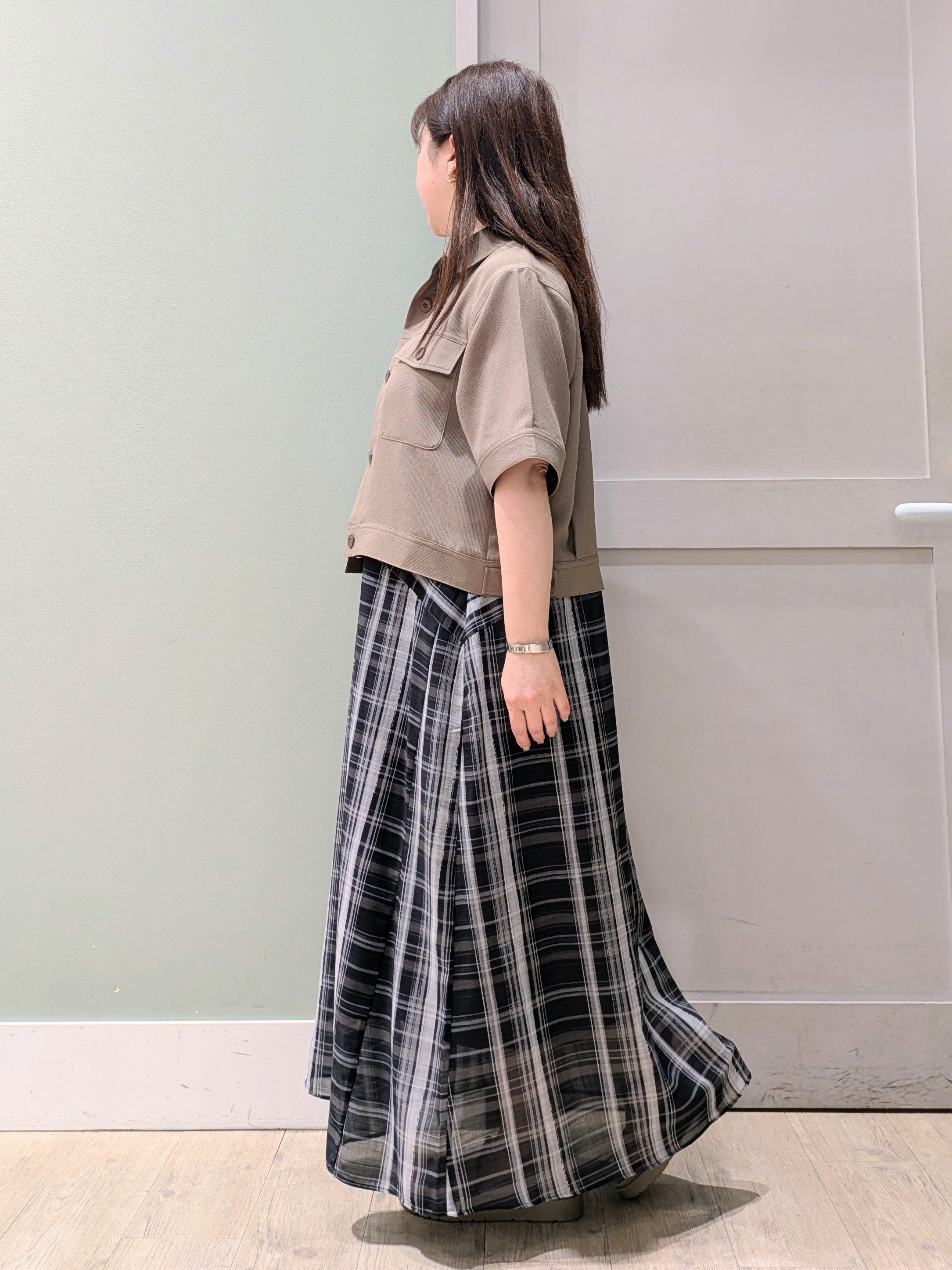 チグ♪さんの「grove｜【吸水速乾・通気性・洗える】衿付きハーフジャケット」を使ったコーディネート
