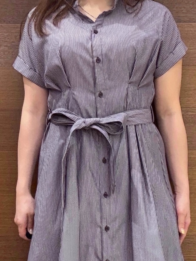 maichiさんの「OPAQUE.CLIP｜【接触冷感／UV】ストライプタックシャツワンピース《洗濯機OK》」を使ったコーディネート