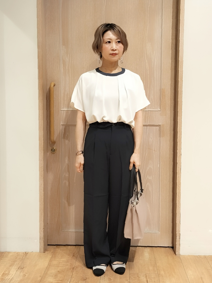 YUKIさんの「SHOO･LA･RUE｜【さらり快適/洗濯機可/S-LL】シアーラメカーディガン」を使ったコーディネート