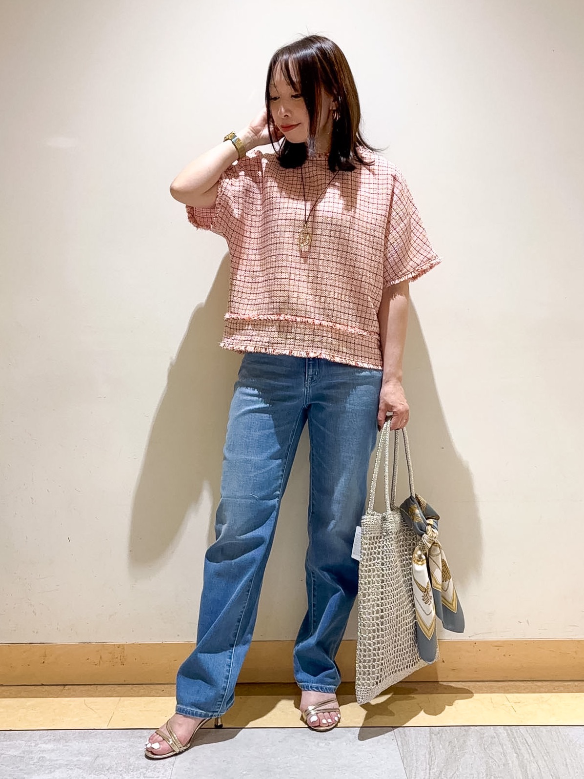 sattoさんの「UNTITLED｜ファンシーツイードブラウス」を使ったコーディネート