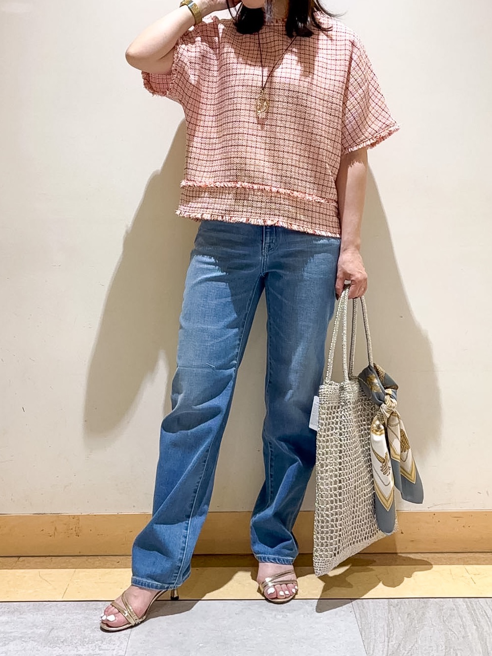 sattoさんの「UNTITLED｜ファンシーツイードブラウス」を使ったコーディネート