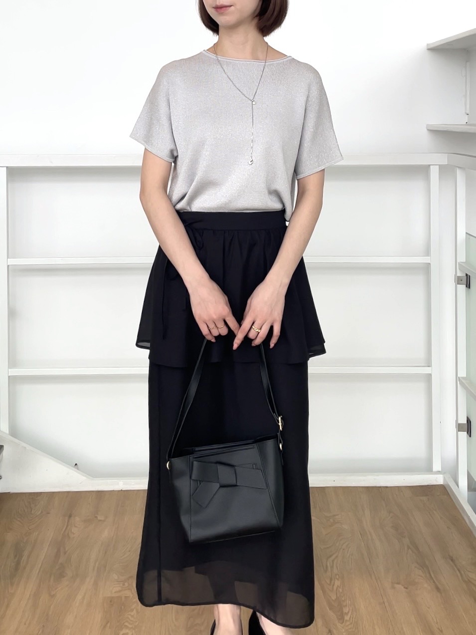 NATSUMIさんの「grove｜【シリーズ累計36万枚！名品ニット】やわらかドライタッチ ドルマンニット」を使ったコーディネート