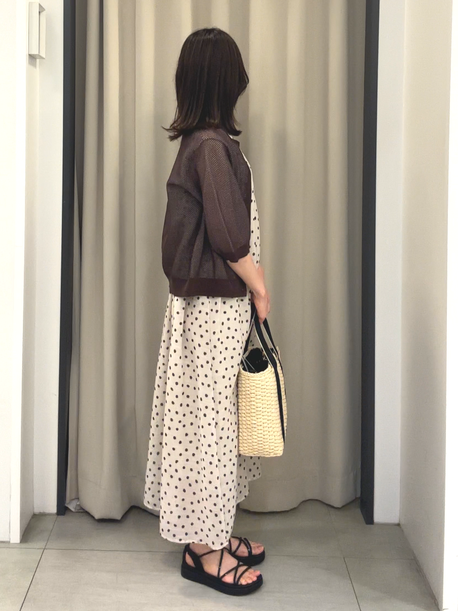 Nao さんの「grove｜【貴島明日香さん着用・洗える】透けない、大人のメッシュカーディガン」を使ったコーディネート