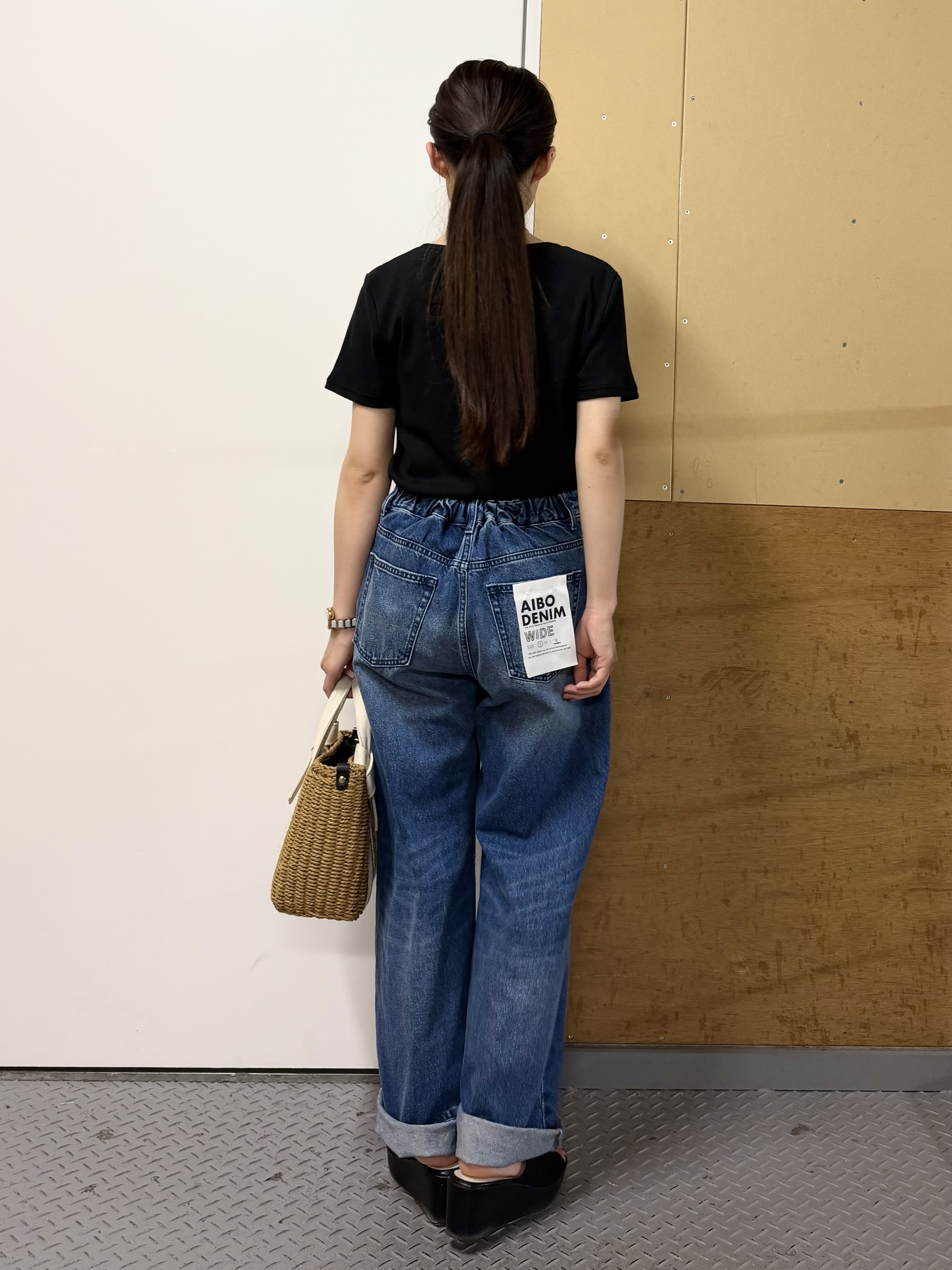sahoさんの「THE SHOP TK｜ヘンリーネック ワンポイント刺繍トップス」を使ったコーディネート