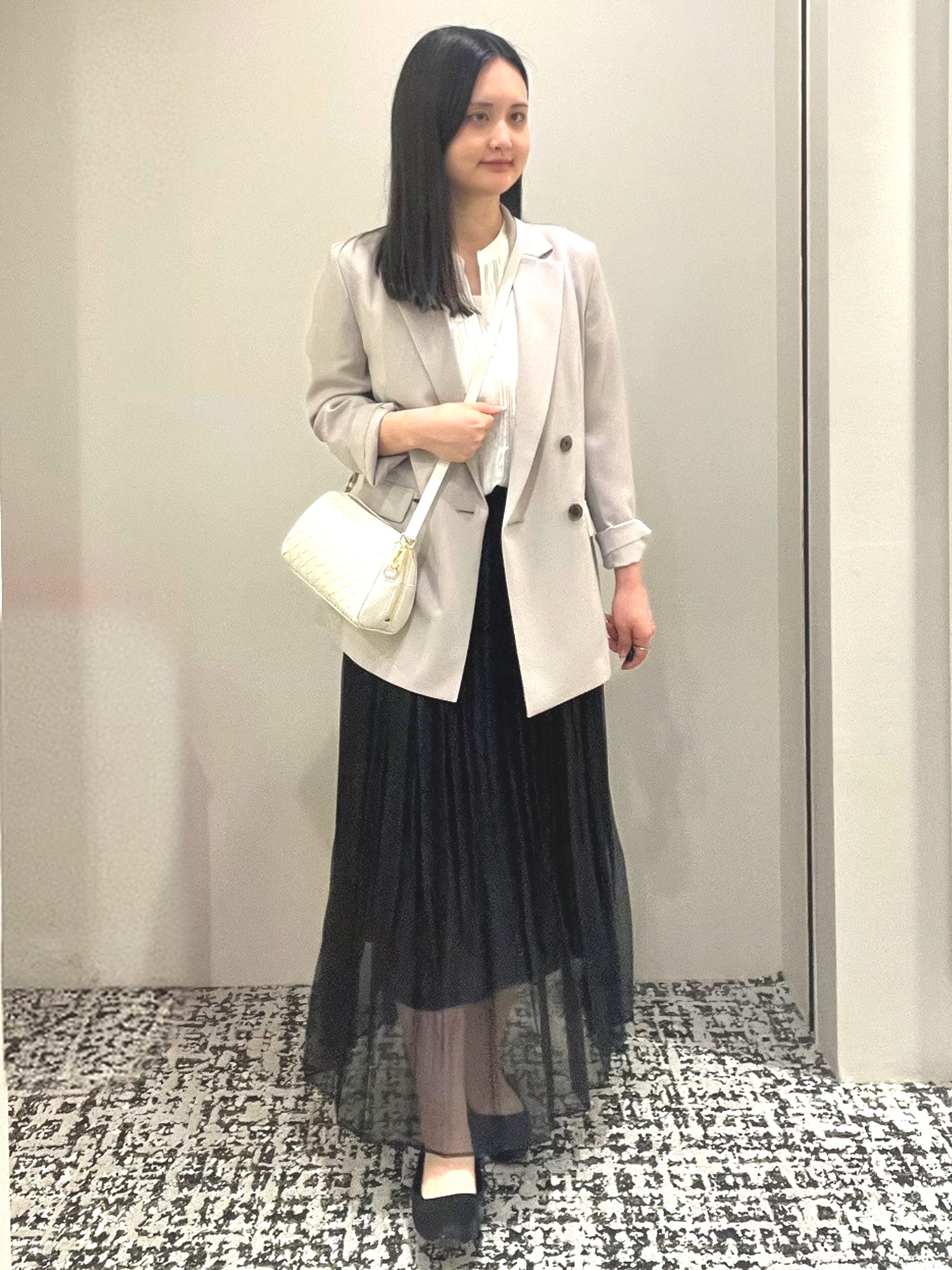 ELENAさんの「UNTITLED｜【新色追加/セットアップ可】エアリー ダブルブレストジャケット」を使ったコーディネート
