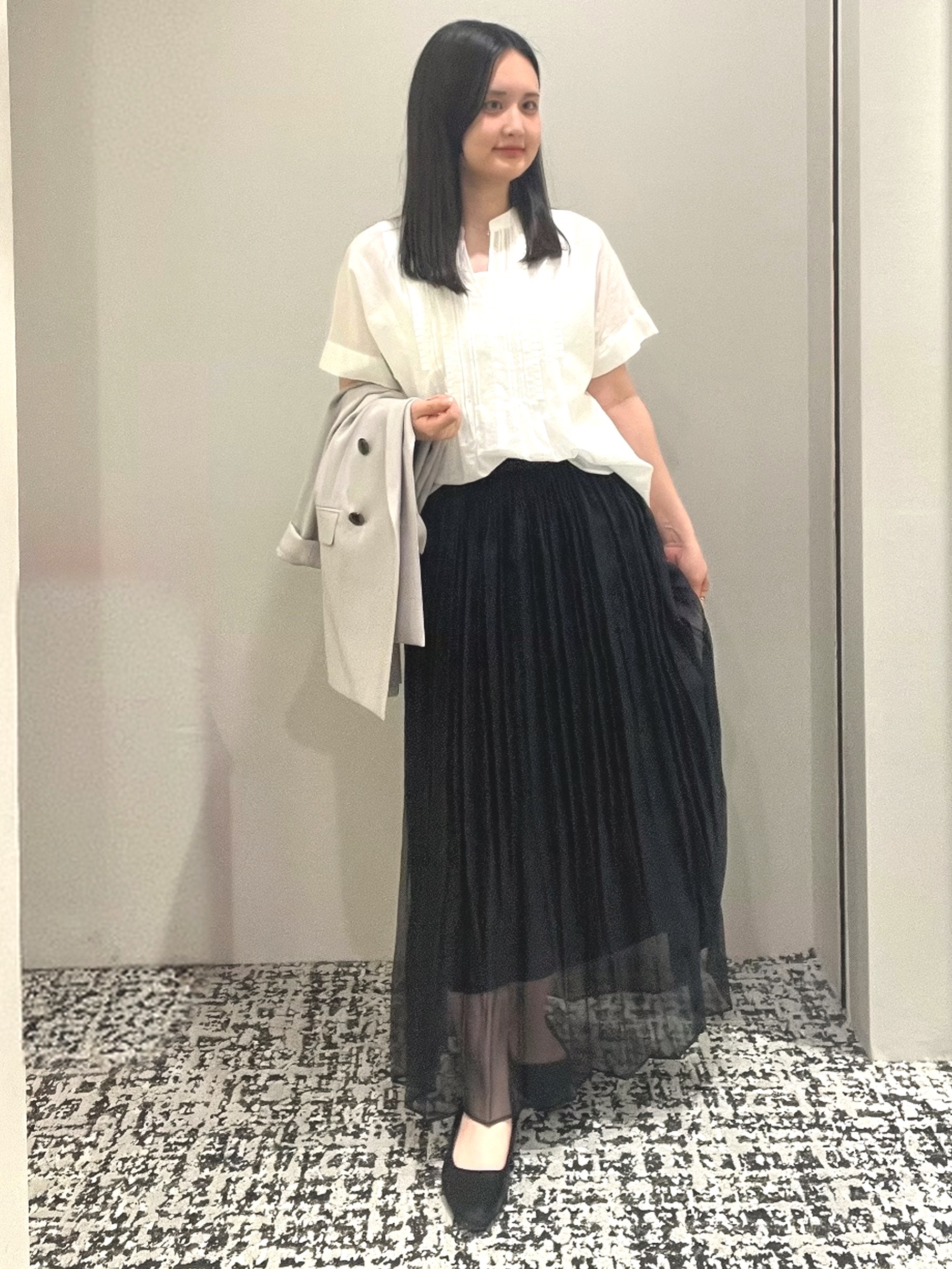 ELENAさんの「UNTITLED｜【新色追加/セットアップ可】エアリー ダブルブレストジャケット」を使ったコーディネート