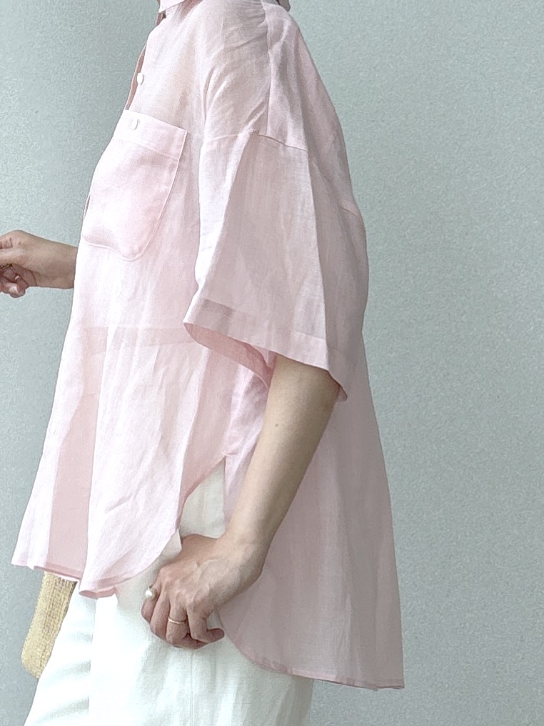 saitoさんの「DRESSTERIOR｜ピュアラミー シャツ」を使ったコーディネート