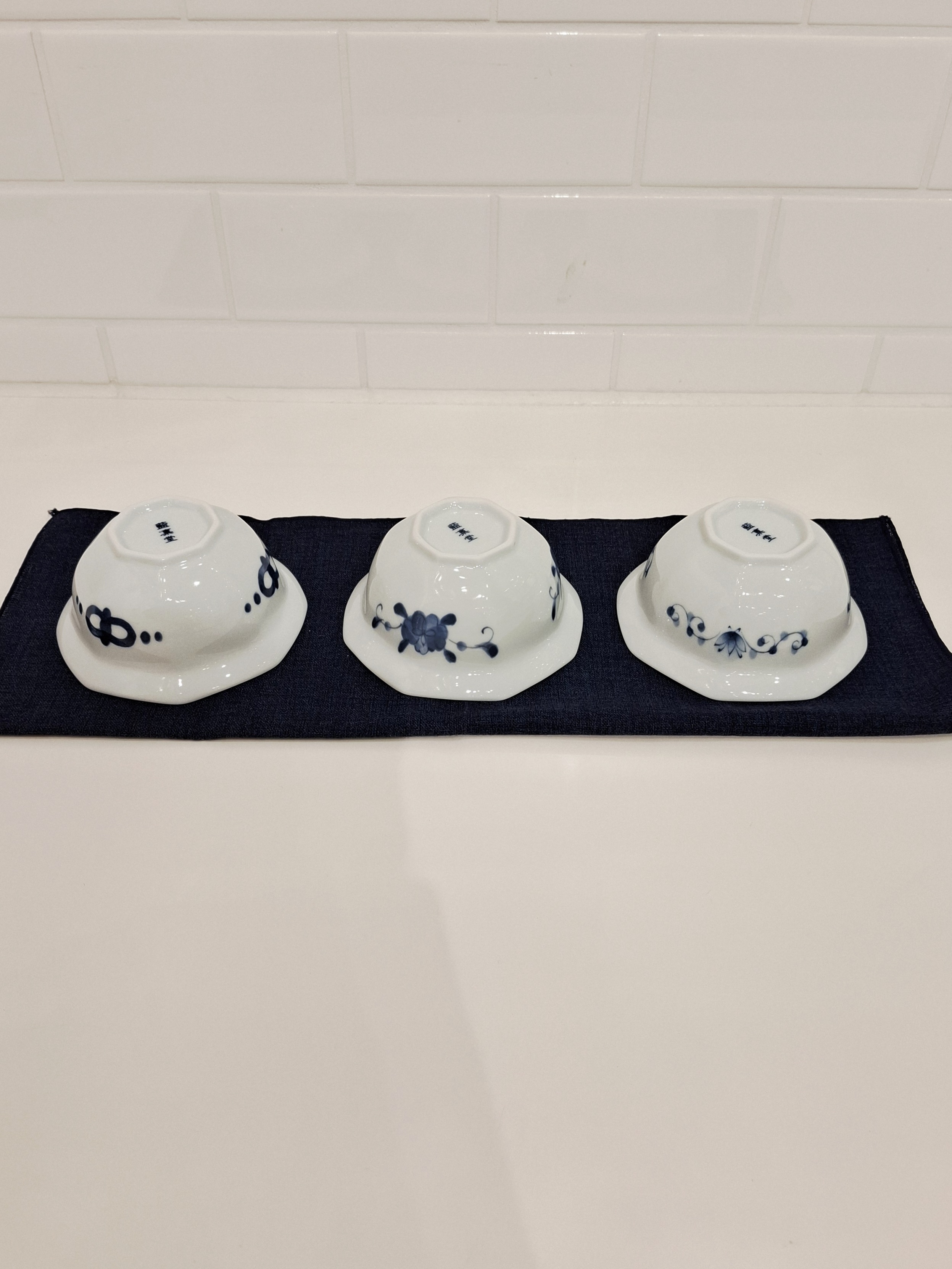 tori.さんの「212 KITCHEN STORE｜藍凛堂 八角珍味鉢 間取小花」を使ったコーディネート