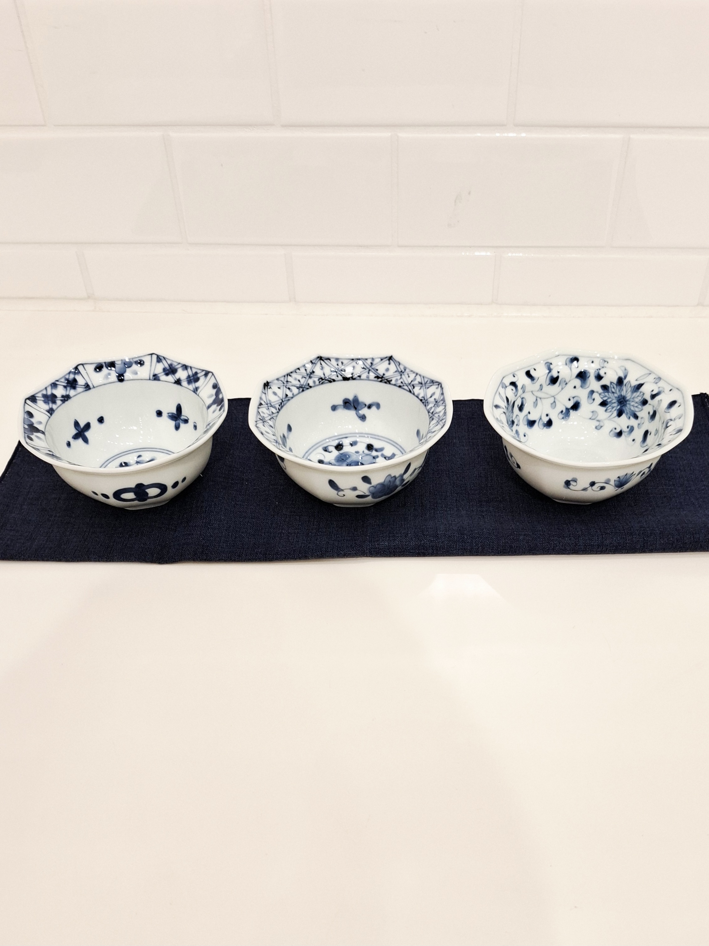 tori.さんの「212 KITCHEN STORE｜藍凛堂 八角珍味鉢 間取小花」を使ったコーディネート
