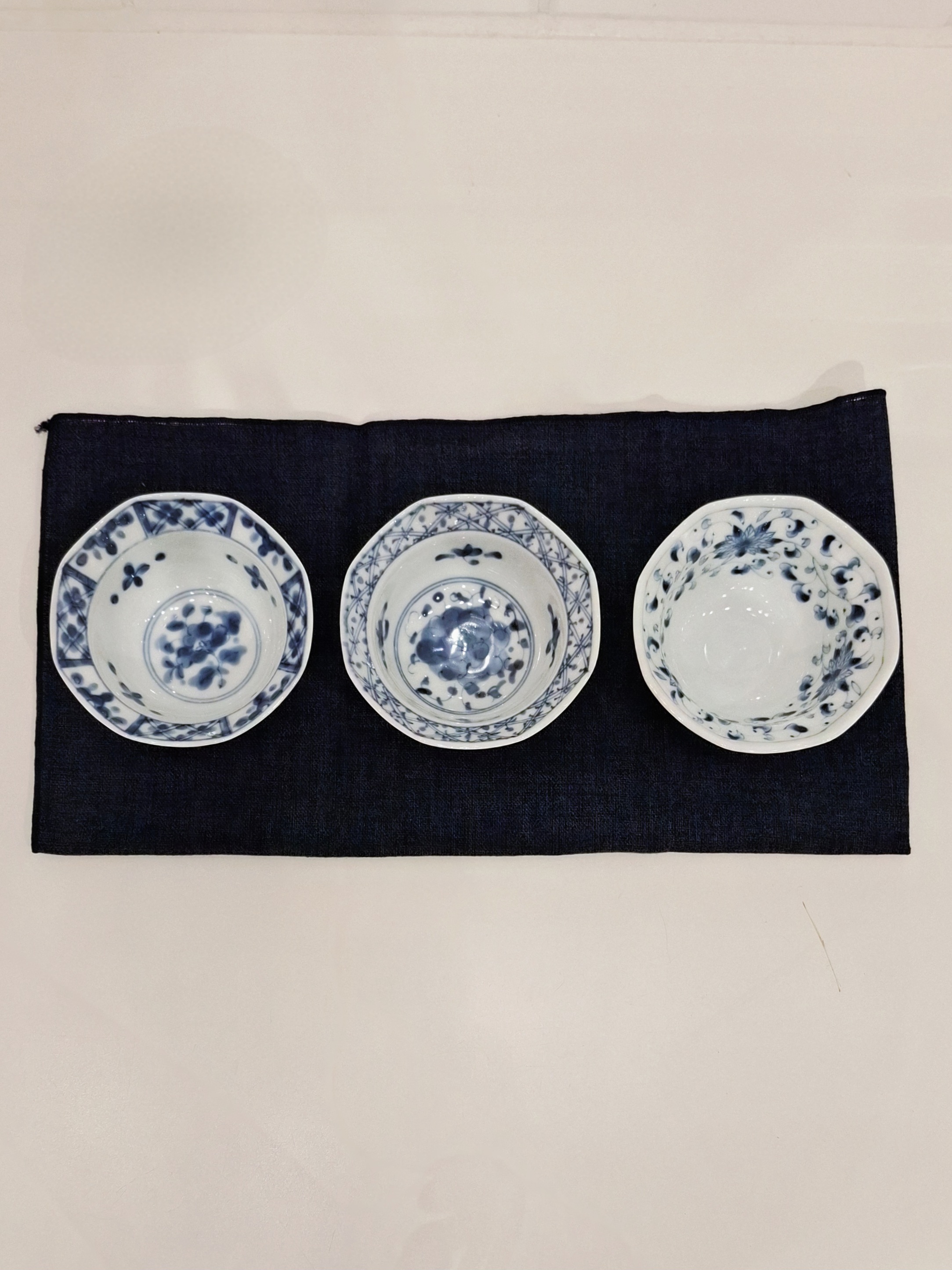 tori.さんの「212 KITCHEN STORE｜藍凛堂 八角珍味鉢 間取小花」を使ったコーディネート