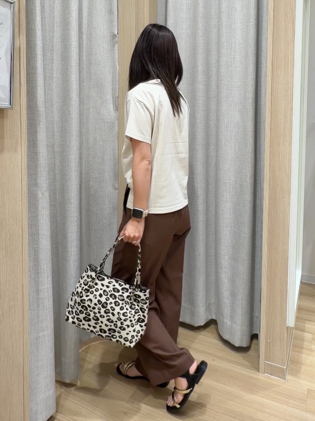 Fumikaさんの「grove｜【遮熱／吸水速乾／接触冷感／UVカット】ベーシックロゴTシャツ」を使ったコーディネート