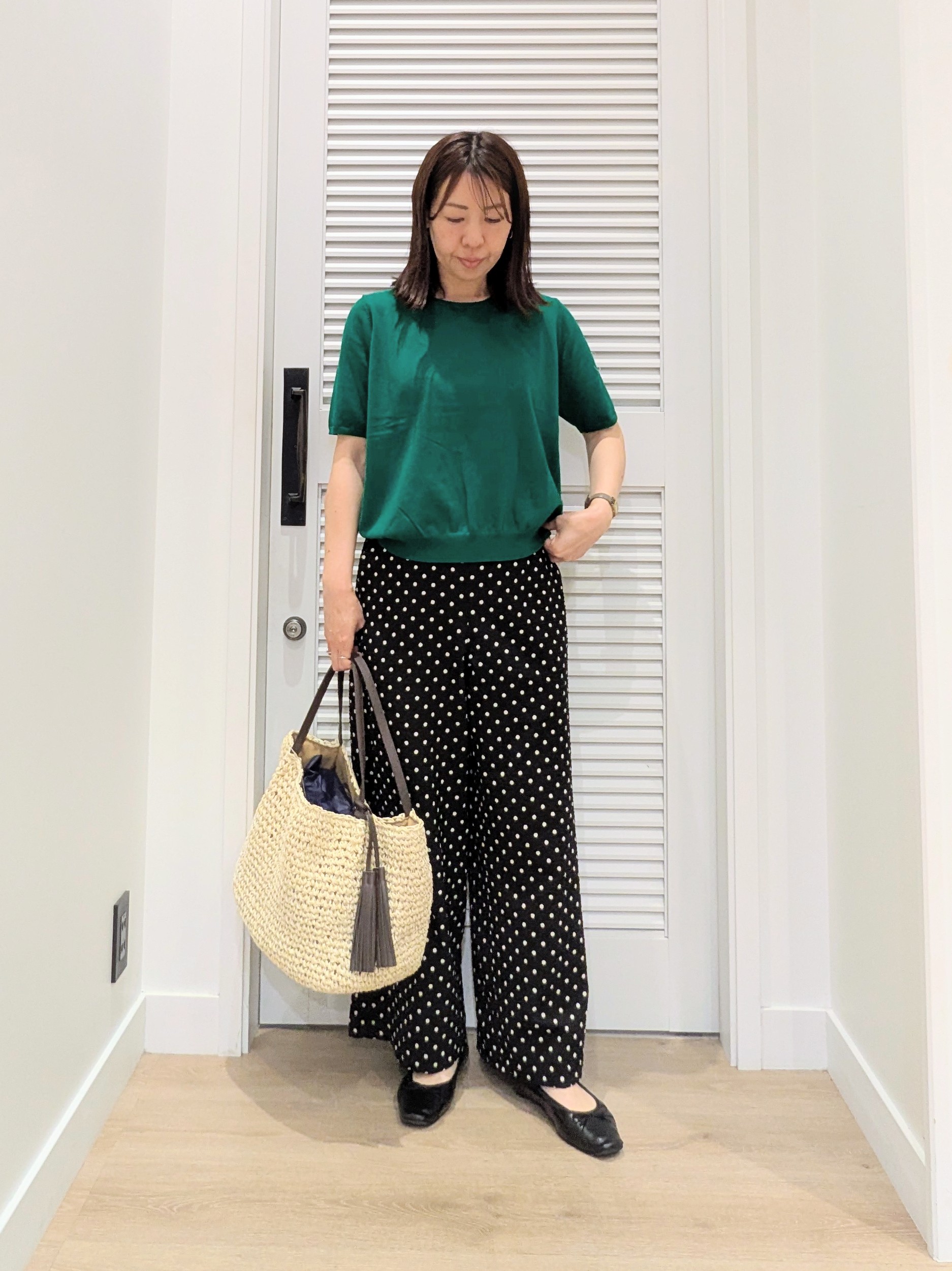 enさんの「Dessin｜【9色展開/接触冷感/UVカット】ドライタッチサマーニットT」を使ったコーディネート