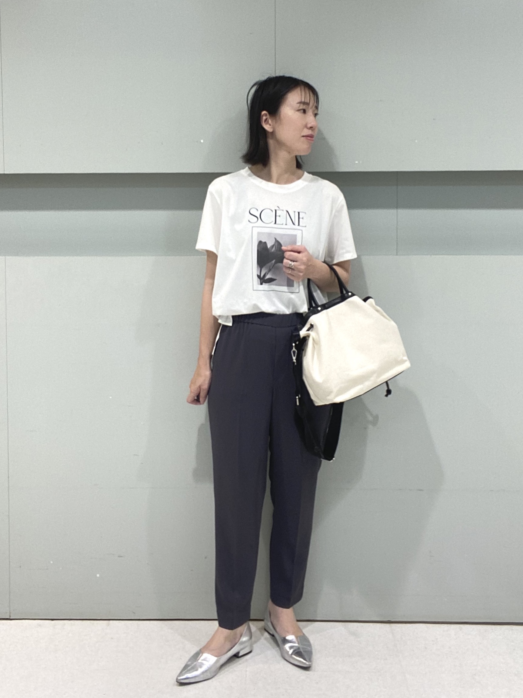 hitomiさんの「UNTITLED｜【古畑星夏さん着用/ロゴ/プリント】グラフィックTシャツ」を使ったコーディネート