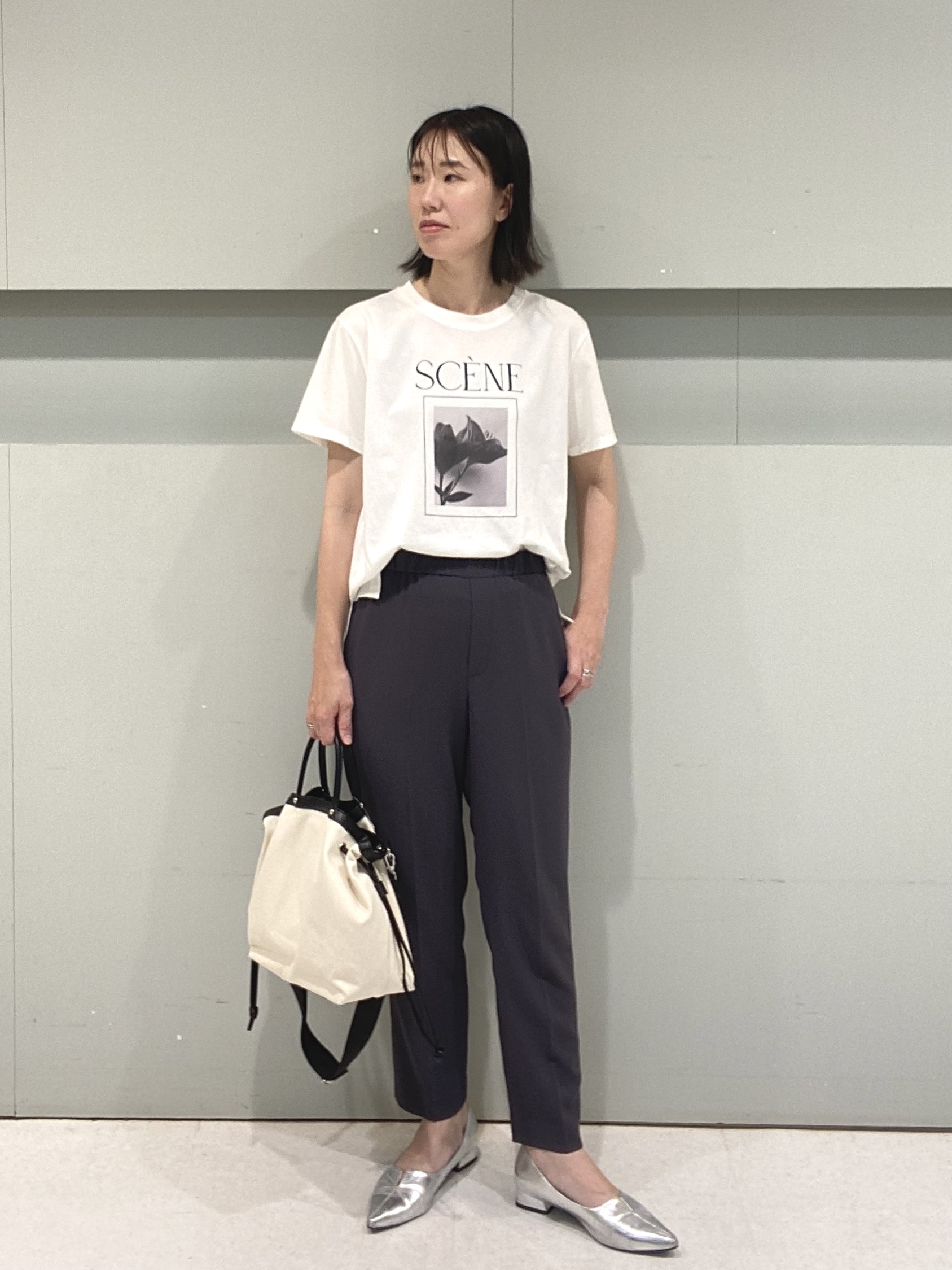hitomiさんの「UNTITLED｜【古畑星夏さん着用/ロゴ/プリント】グラフィックTシャツ」を使ったコーディネート