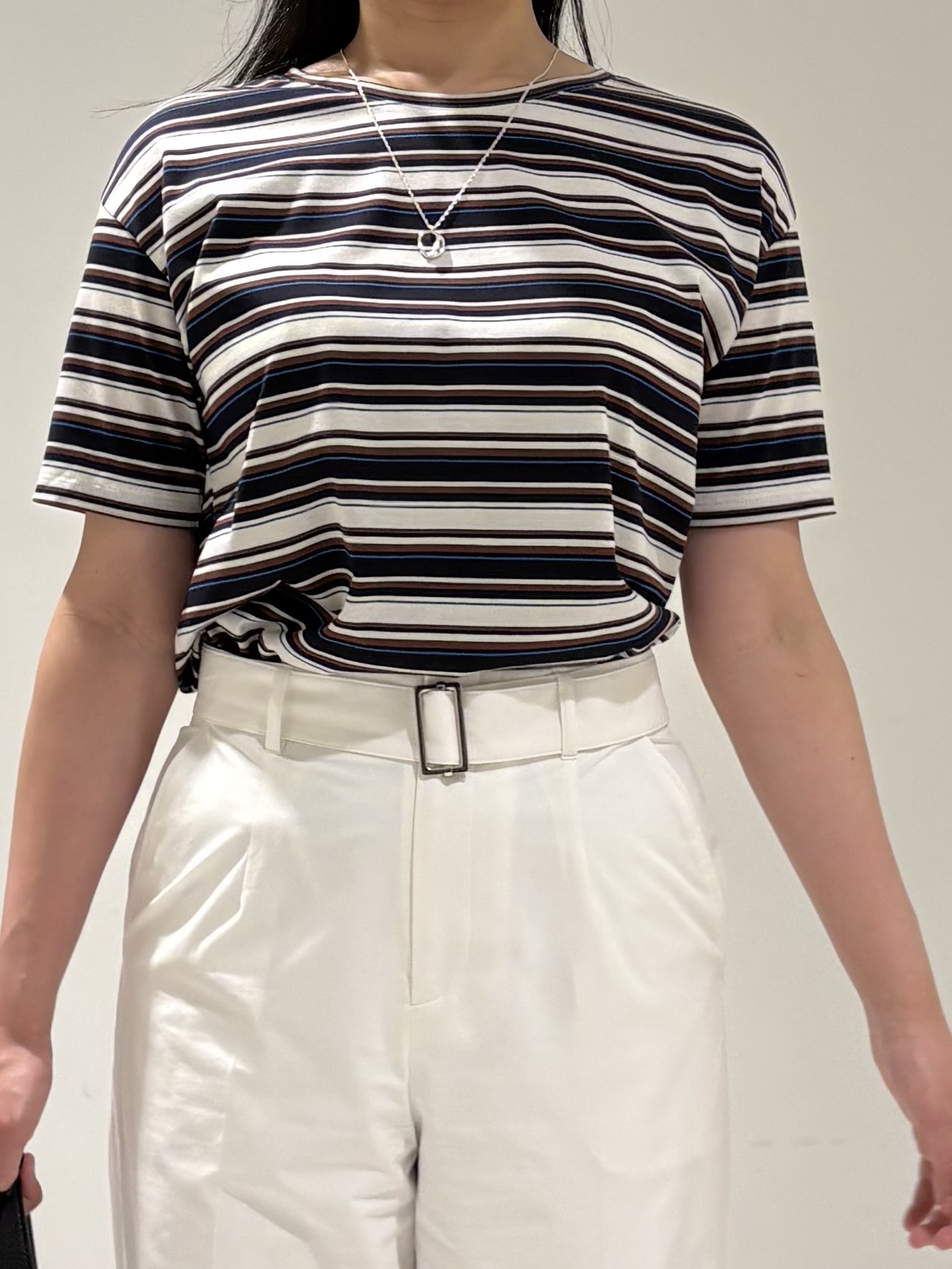 momokoさんの「INDIVI｜【ゆったり／着映え】ボーダーリラクシーTシャツ」を使ったコーディネート