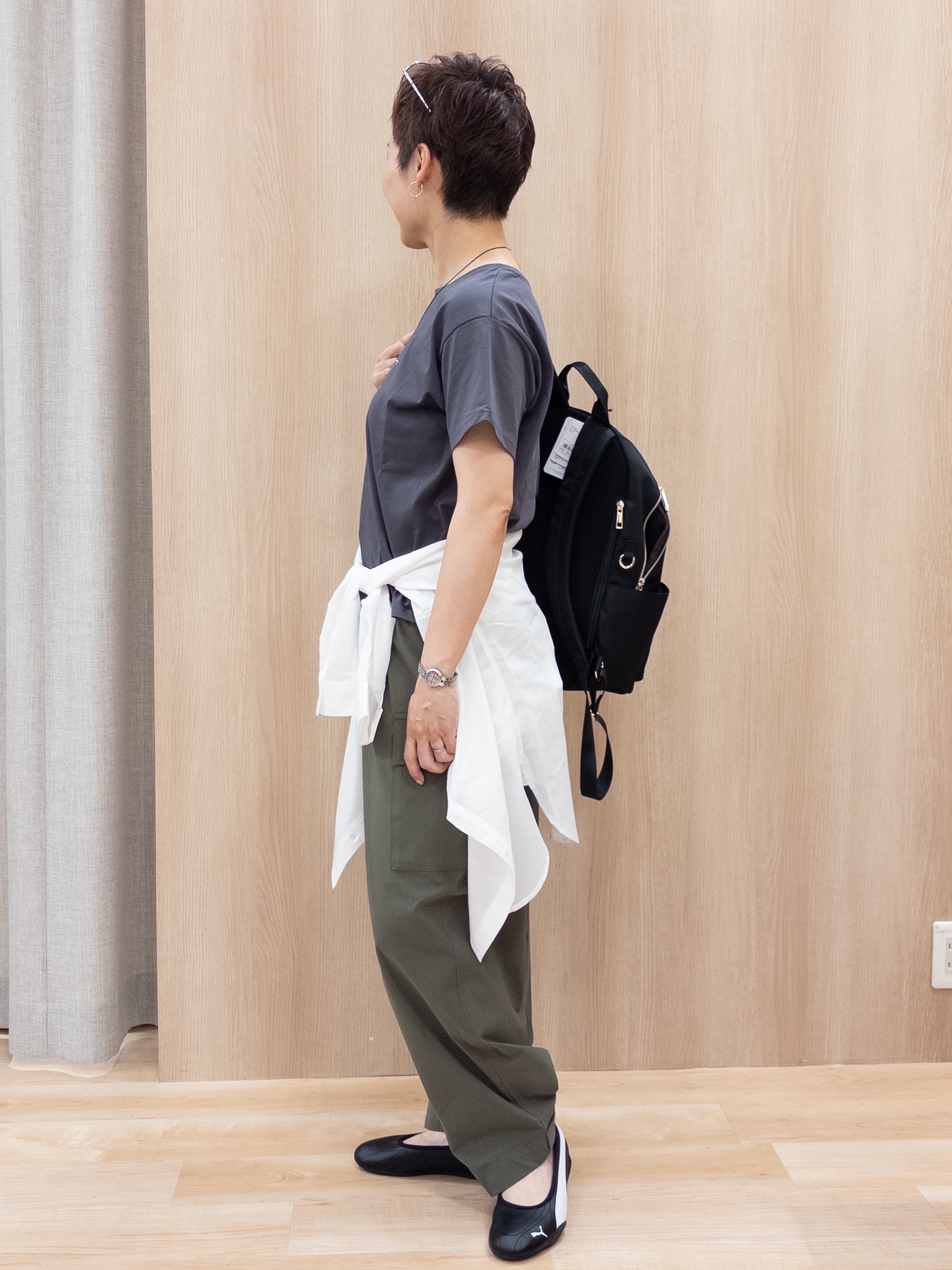 シュウコさんの「grove｜【遮熱／吸水速乾／接触冷感／UVカット】ベーシックロゴTシャツ」を使ったコーディネート