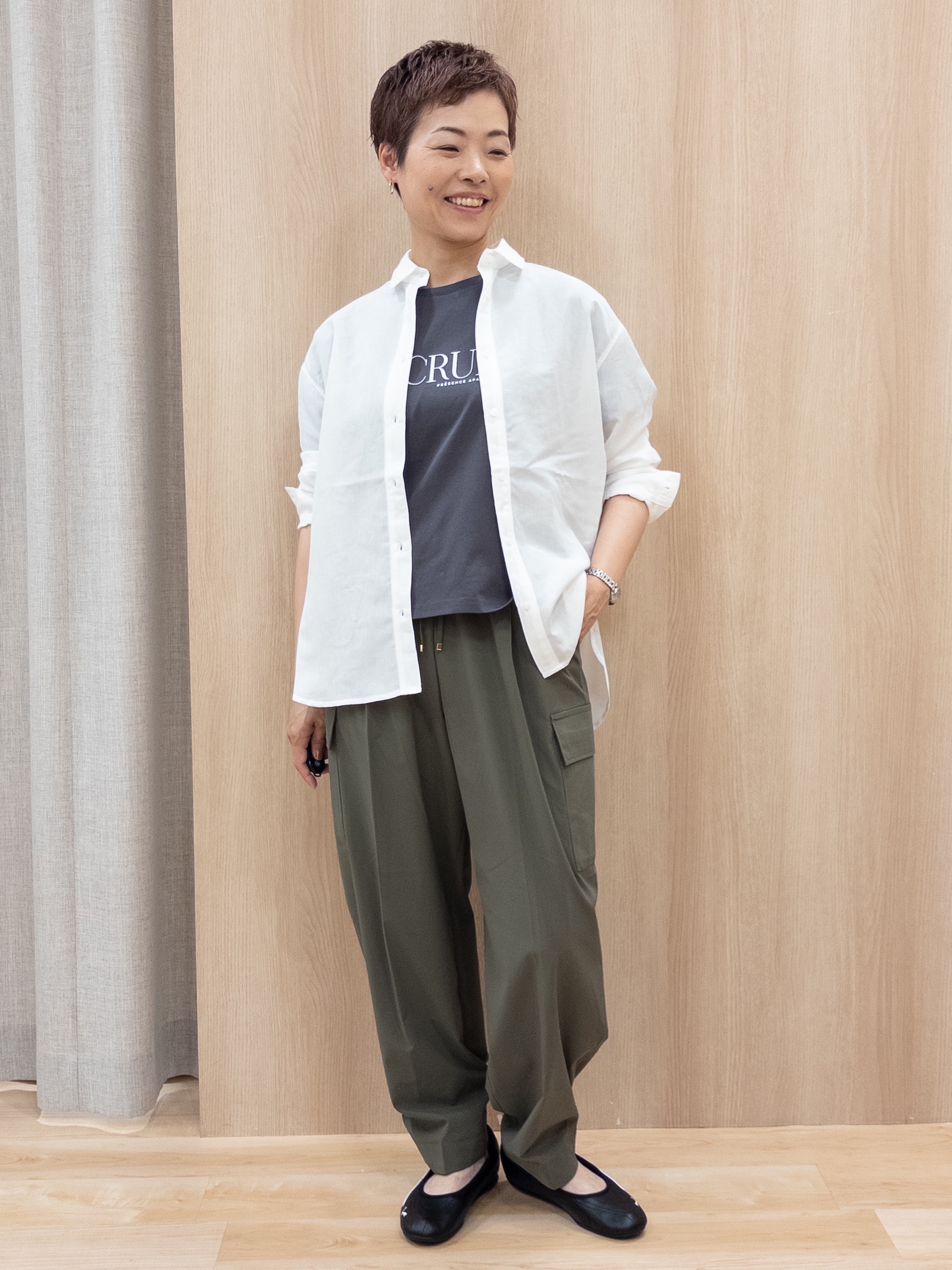 シュウコさんの「grove｜【遮熱／吸水速乾／接触冷感／UVカット】ベーシックロゴTシャツ」を使ったコーディネート