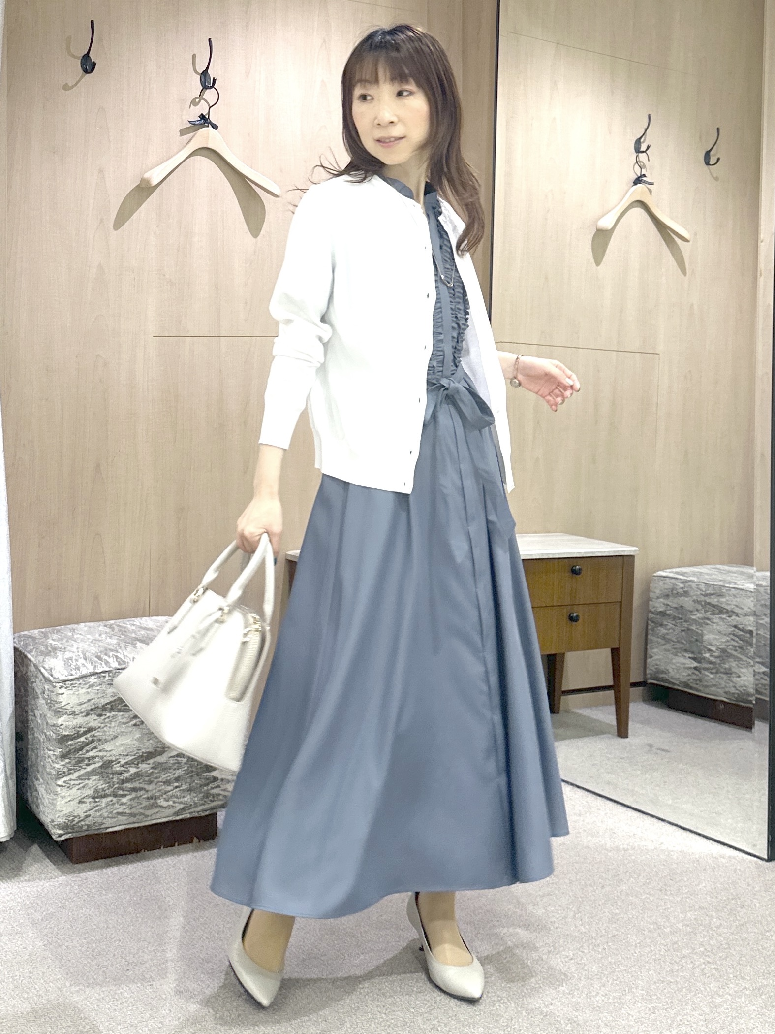 Miwaさんの「UNTITLED｜【9色展開/アンサンブル可】コットンクルーネックカーディガン」を使ったコーディネート