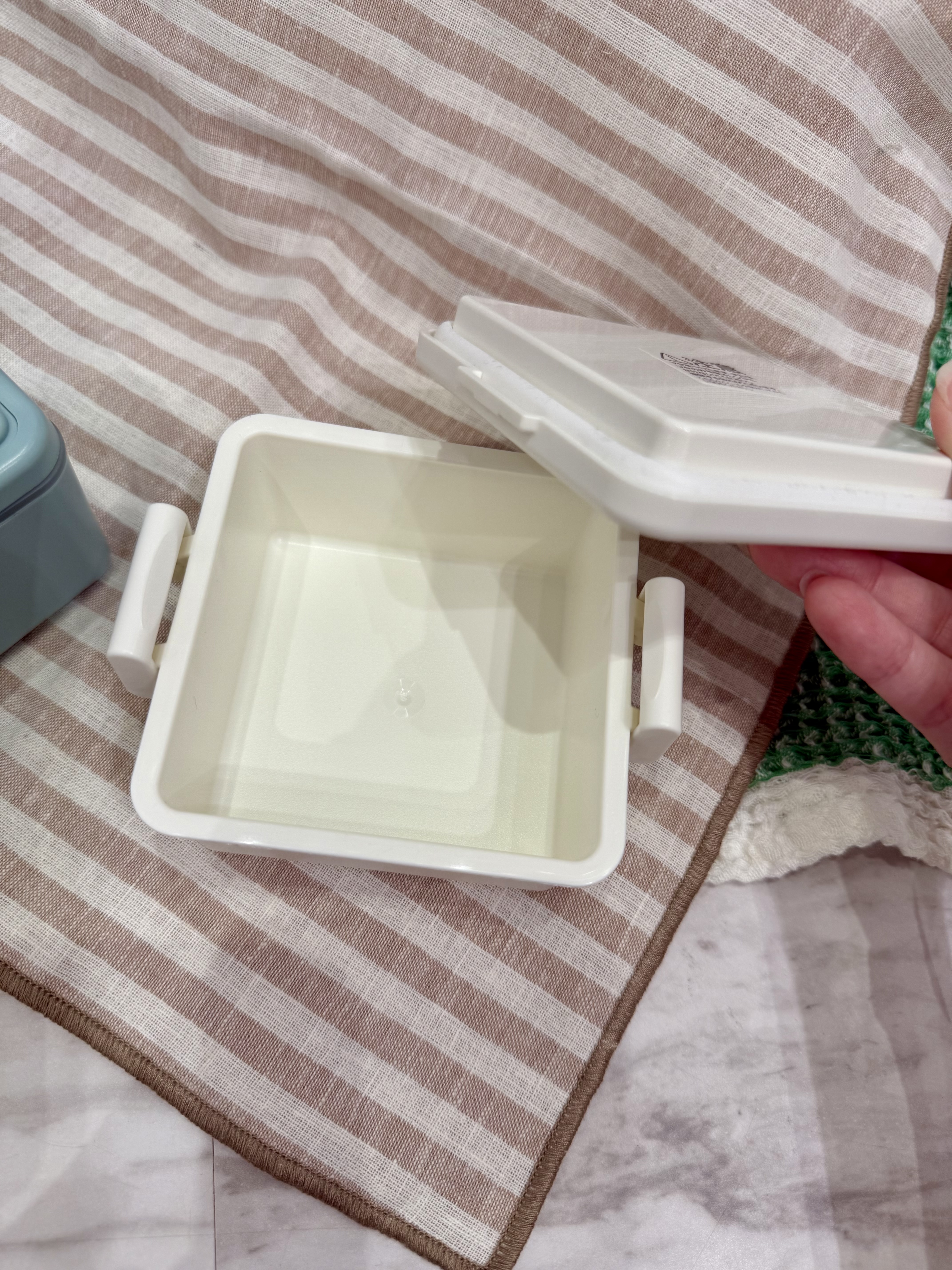 きのこさんの「212 KITCHEN STORE｜square S ミルクホワイト ＜GEL-COOL ジェルクール＞」を使ったコーディネート