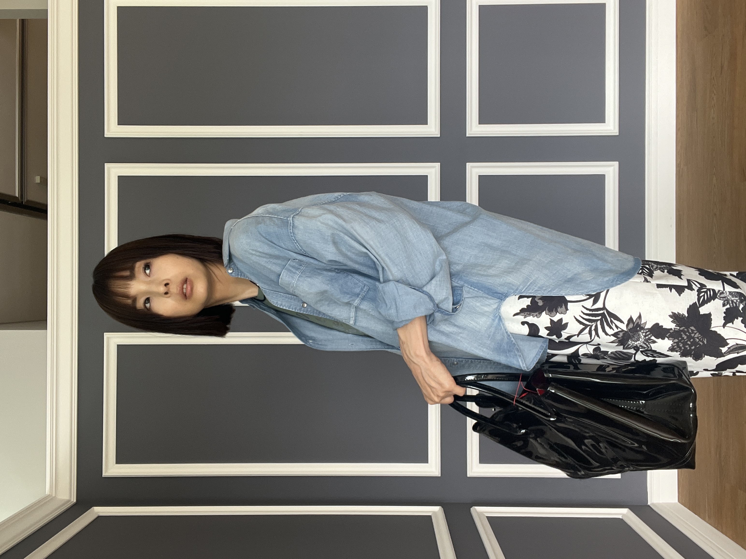 misaさんの「DRESSTERIOR｜NICOLAS LAINAS（ニコラスライナス）ソフトソールトングサンダル」を使ったコーディネート