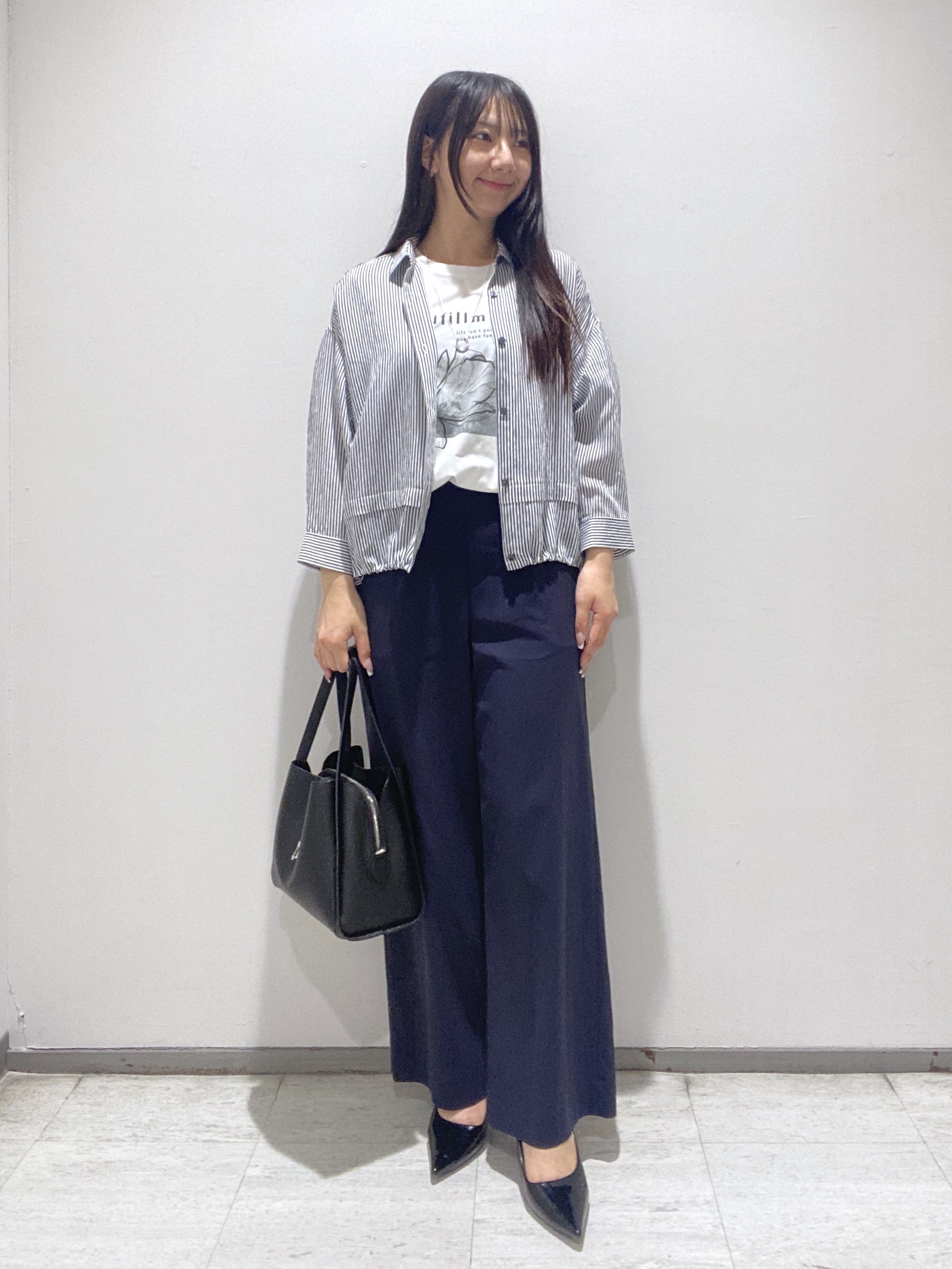 meiさんの「INDIVI｜【UVケア／選べるグラフィック】スムースジャージTシャツ」を使ったコーディネート