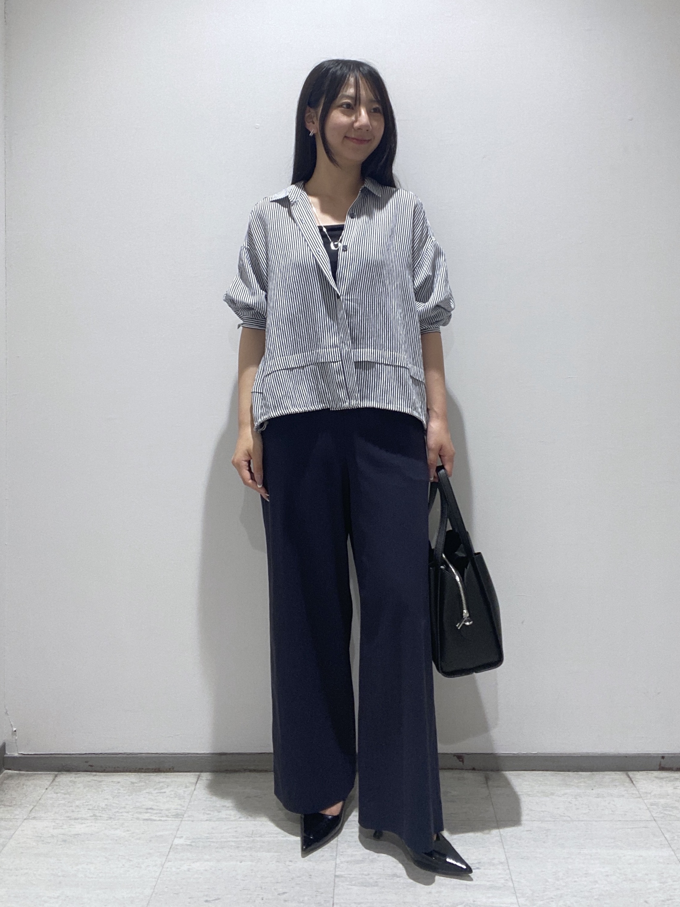 meiさんの「INDIVI｜【UVケア／選べるグラフィック】スムースジャージTシャツ」を使ったコーディネート