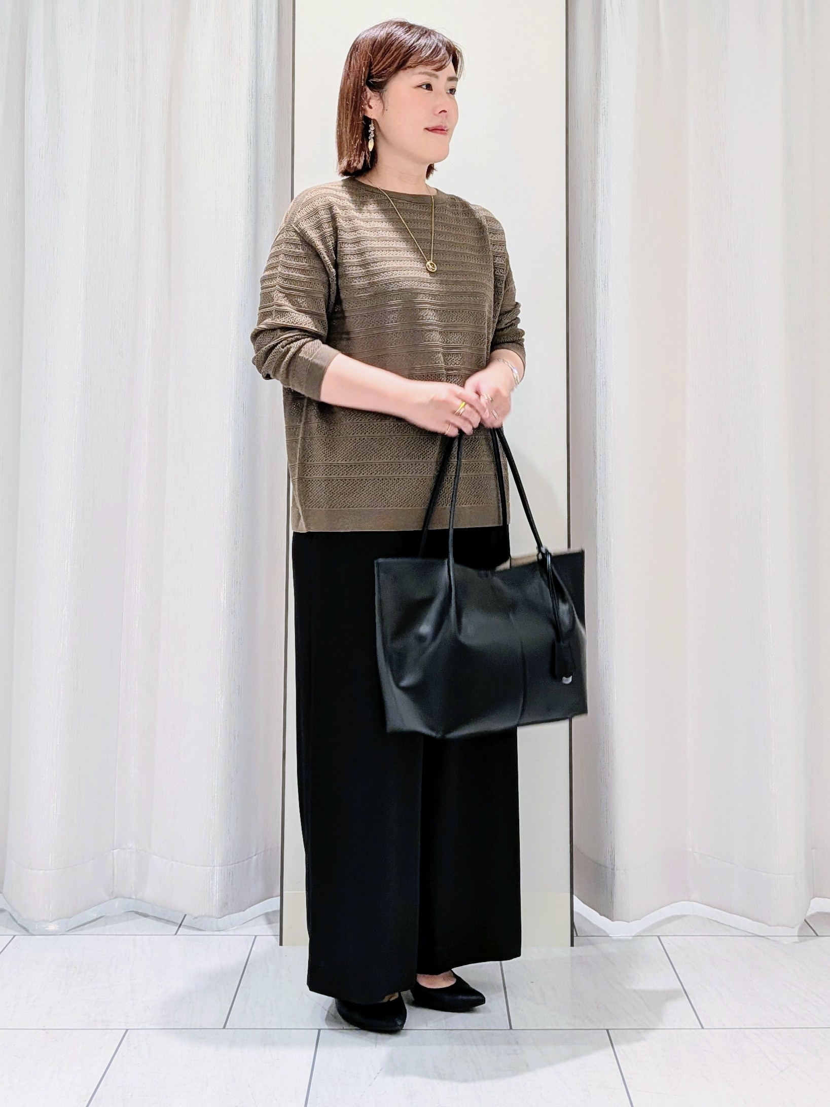 Onumaさんの「UNTITLED｜メッシュ柄ボーダーニット」を使ったコーディネート