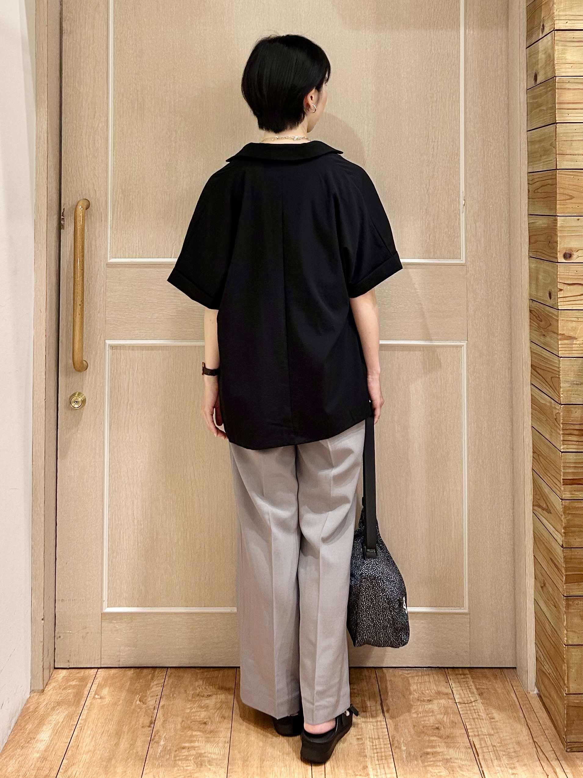 ちぐささんの「SHOO･LA･RUE｜【高レビュー/洗濯機可/セットアップ可】軽凛(かろりん) ひんやり半袖ジャケット」を使ったコーディネート