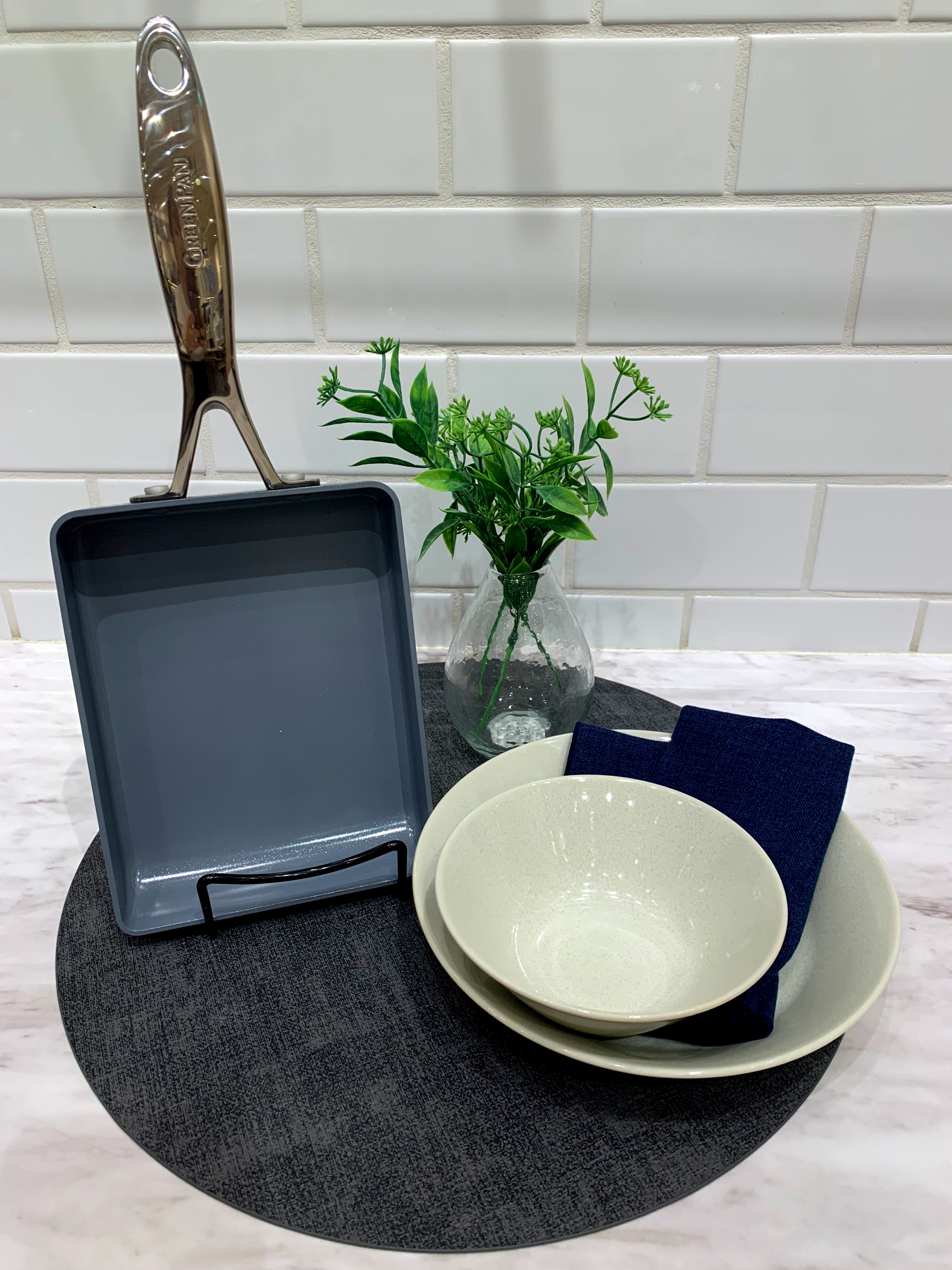 osaosaさんの「212 KITCHEN STORE｜ヴェニスプロ エッグパン ＜GreenPan グリーンパン＞」を使ったコーディネート