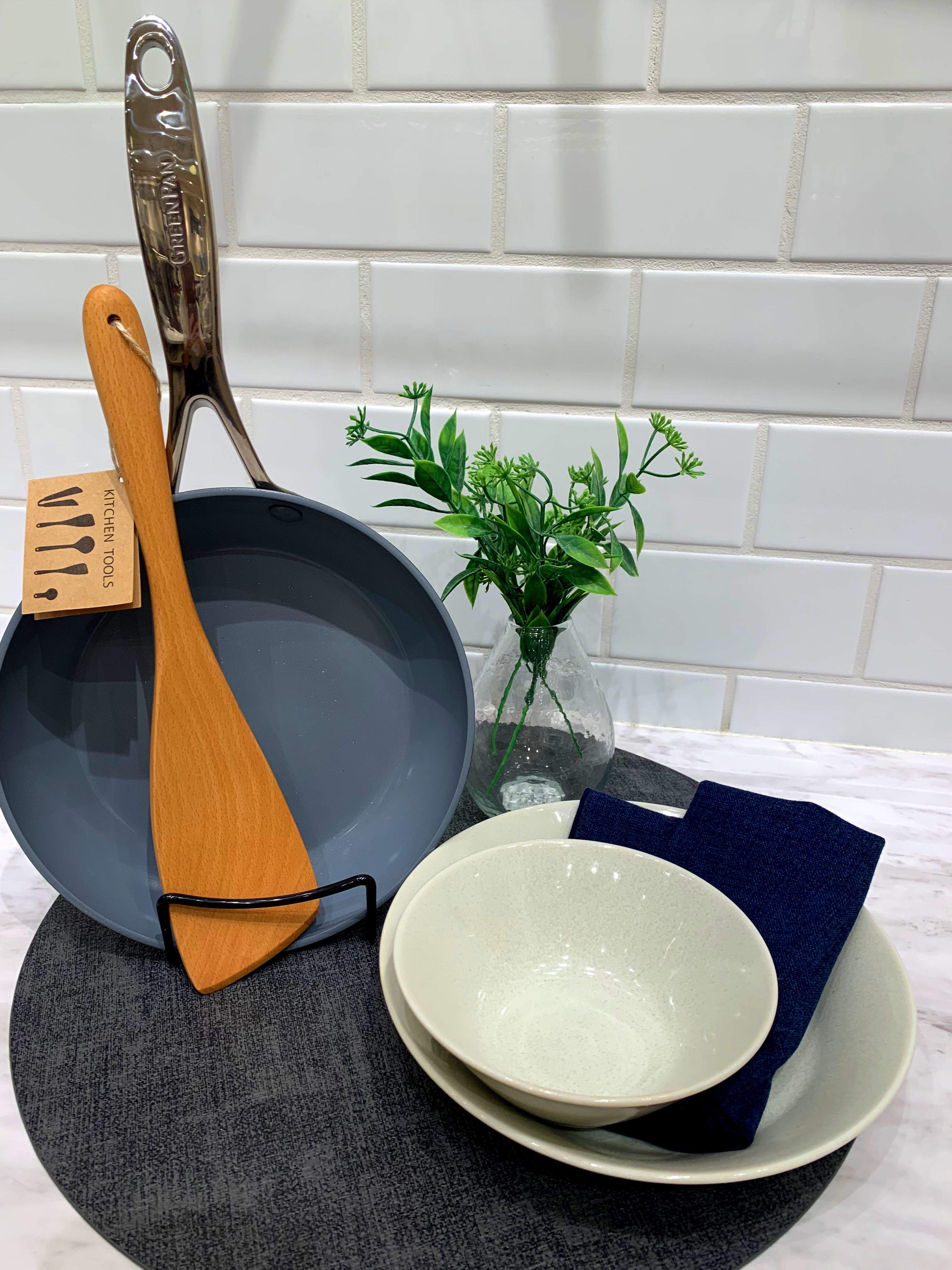 osaosaさんの「212 KITCHEN STORE｜ヴェニスプロ エッグパン ＜GreenPan グリーンパン＞」を使ったコーディネート