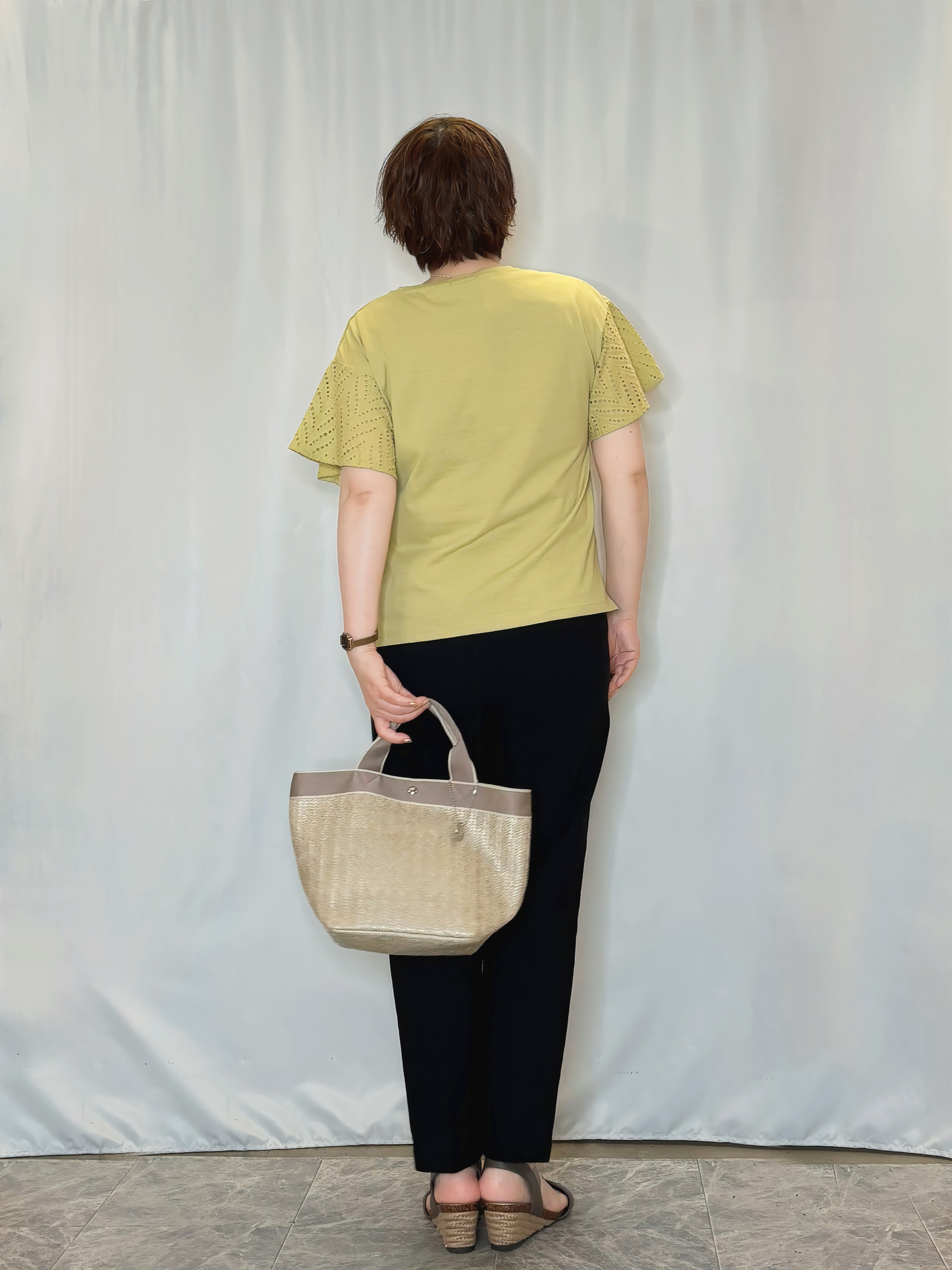 たみさんの「SHOO･LA･RUE｜【汗じみ防止/ひんやり/S-LL】レースが華やか お袖フレアTシャツ」を使ったコーディネート