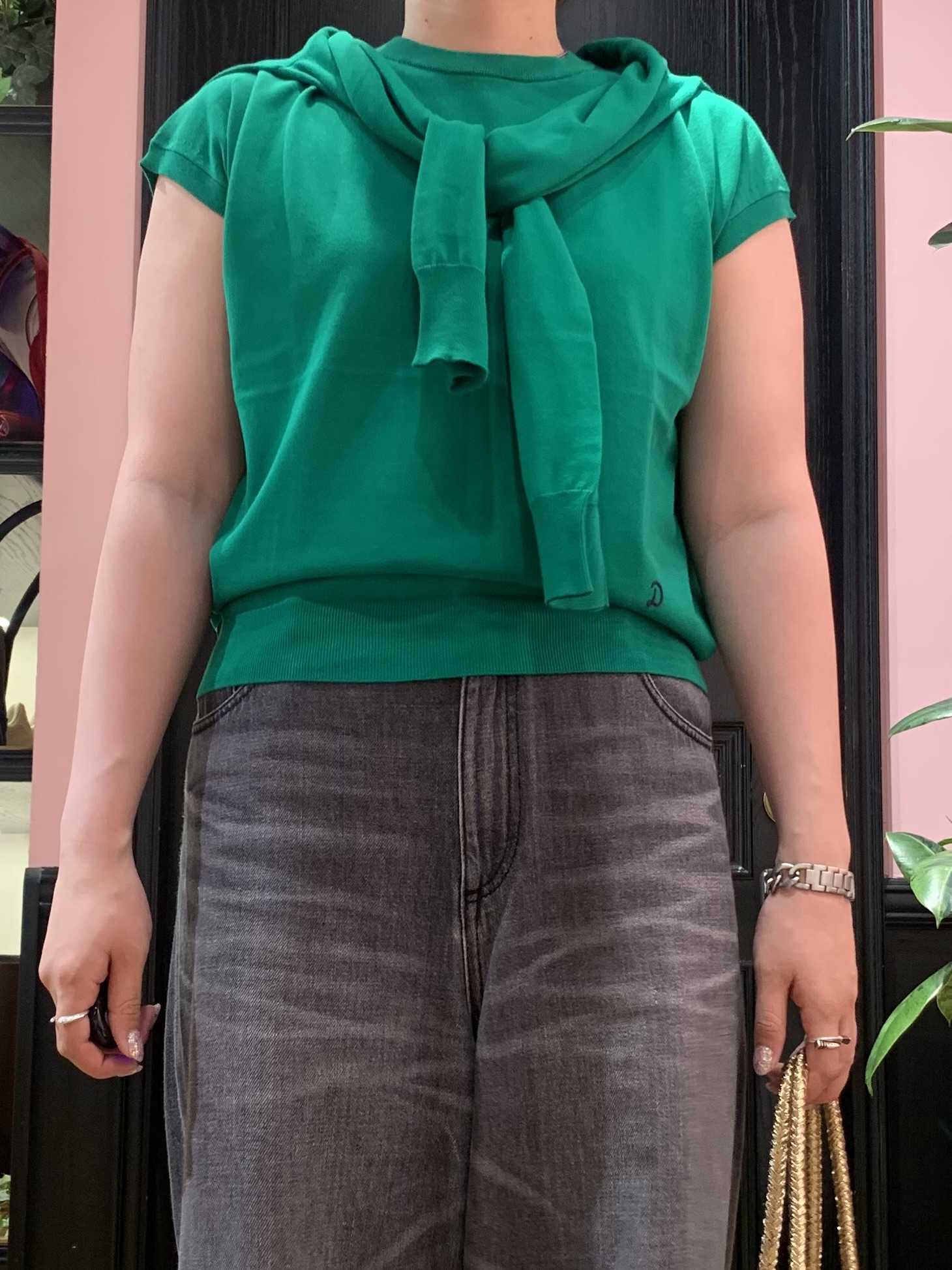 SAKAIさんの「DRESSTERIOR｜【ウォッシャブル】コットンシルク カーディガン」を使ったコーディネート