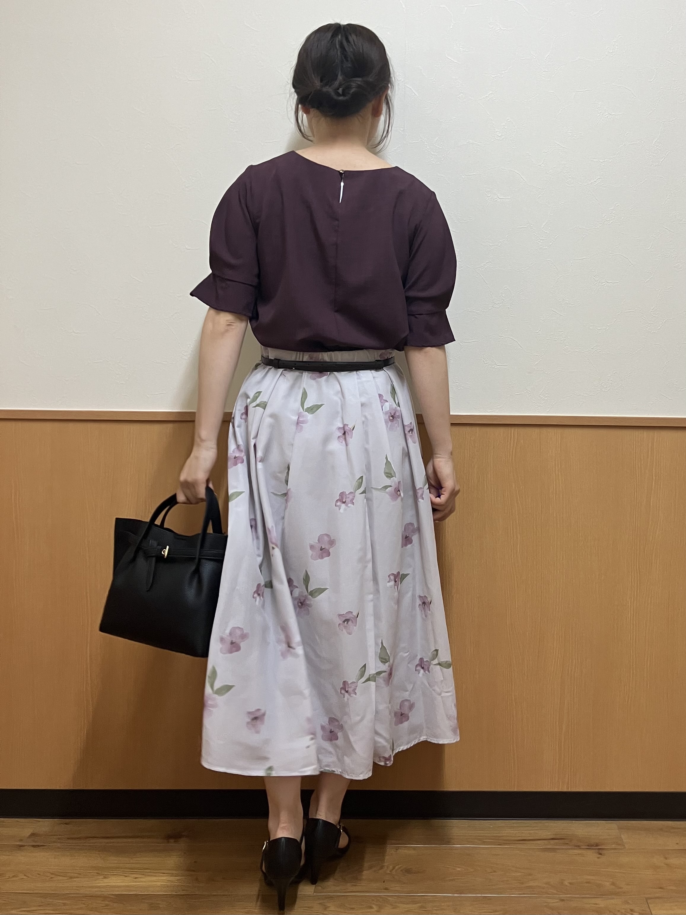 MAYUKIさんの「index｜【接触冷感】タックパフスリーブブラウス《吸水速乾／防シワ／洗濯機OK／XS～3L／6col》」を使ったコーディネート