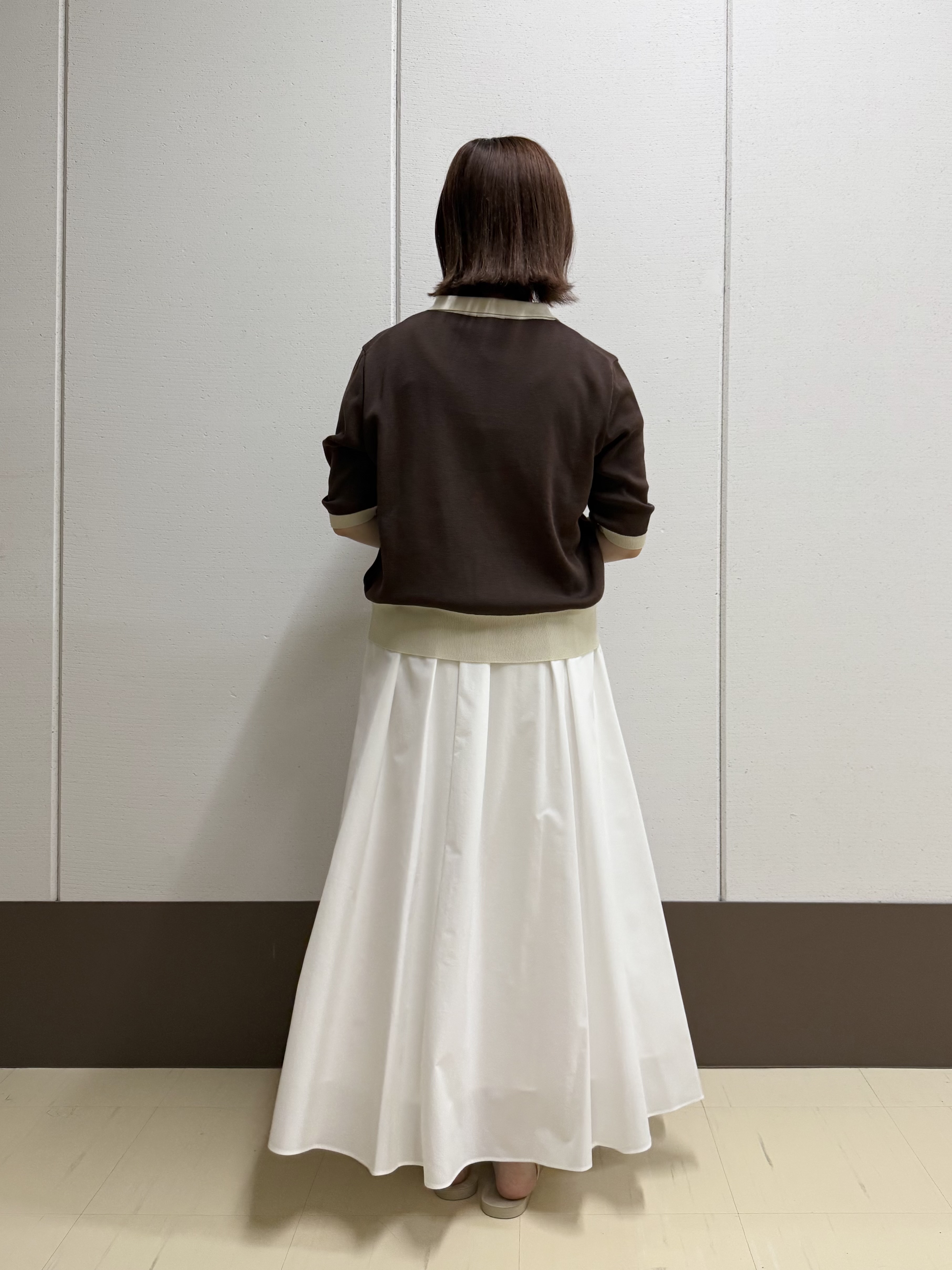Rikoさんの「INDIVI｜【バイカラー】衿付きシャツ風ニット」を使ったコーディネート