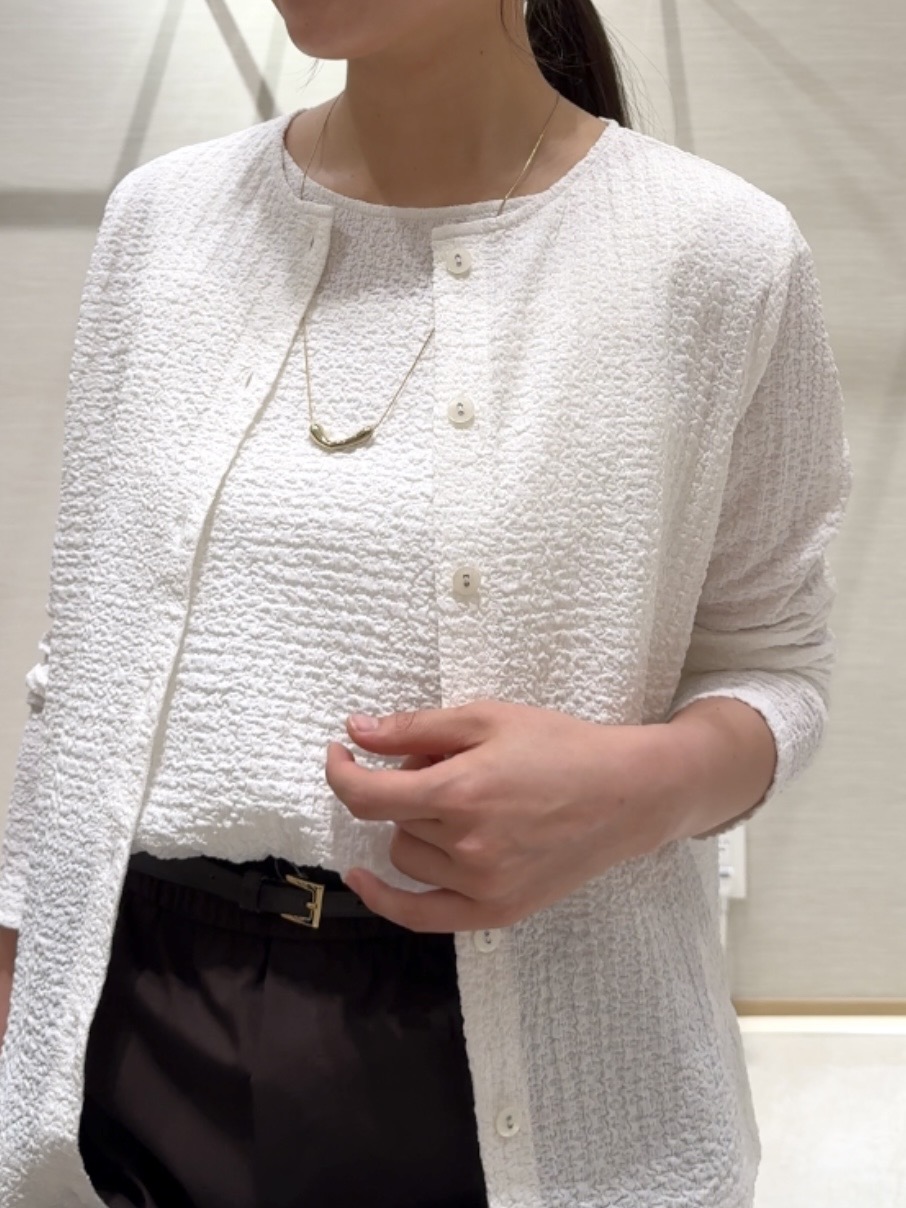 nanaさんの「UNTITLED｜【アンサンブル可】ポコポコカーディガン」を使ったコーディネート