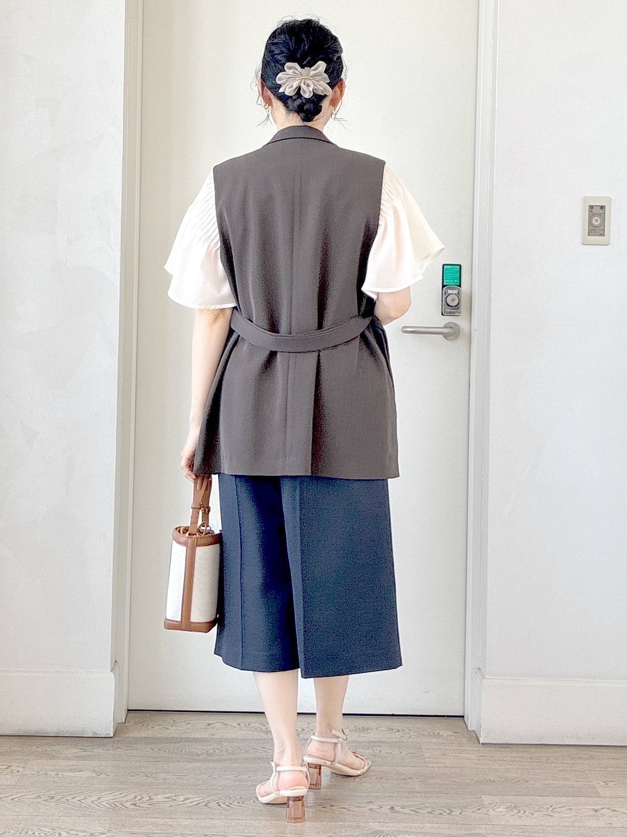  beni_gingerさんの「Reflect｜ピンタックデザインフレアスリーブブラウス」を使ったコーディネート