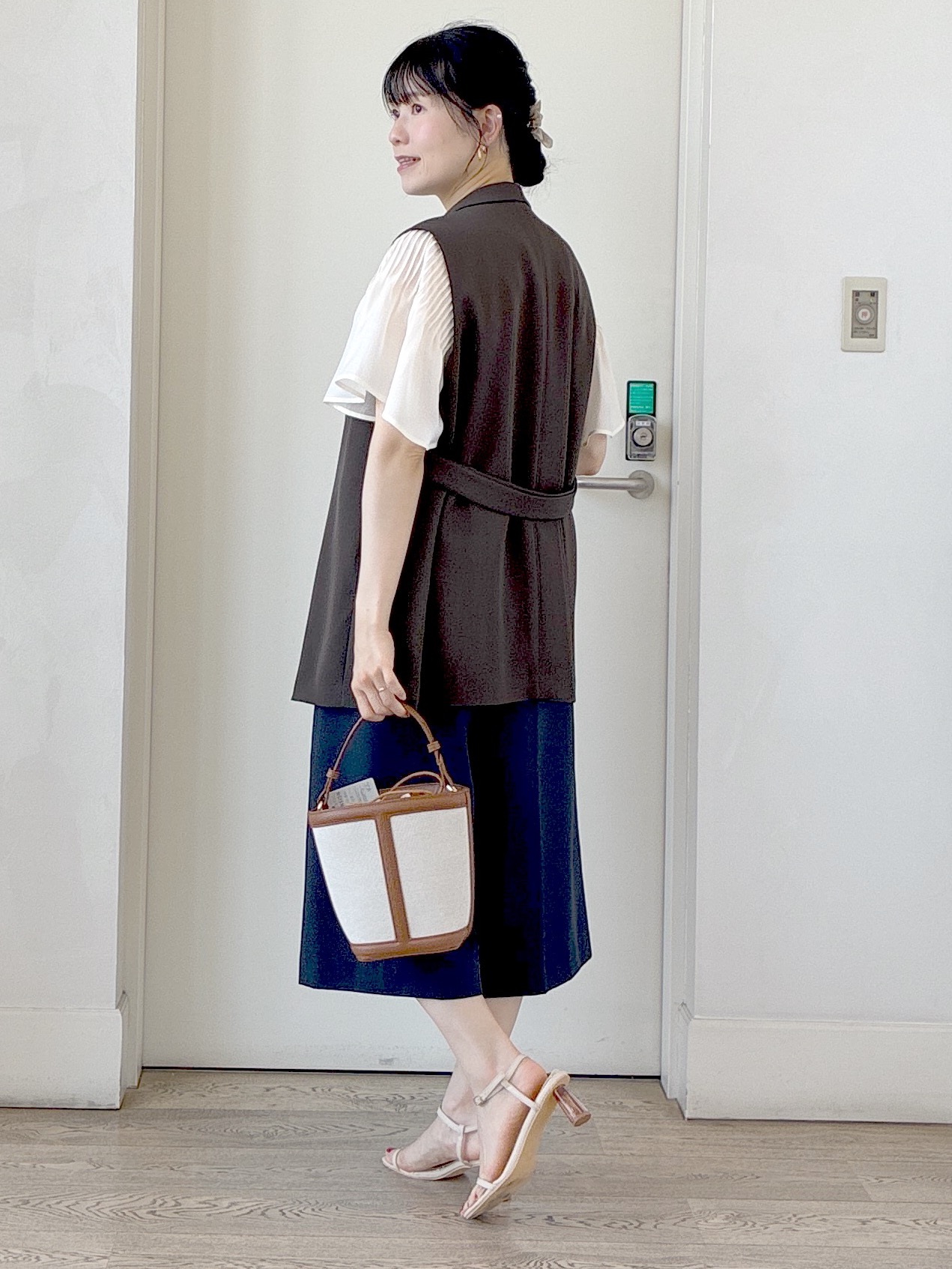  beni_gingerさんの「Reflect｜ピンタックデザインフレアスリーブブラウス」を使ったコーディネート