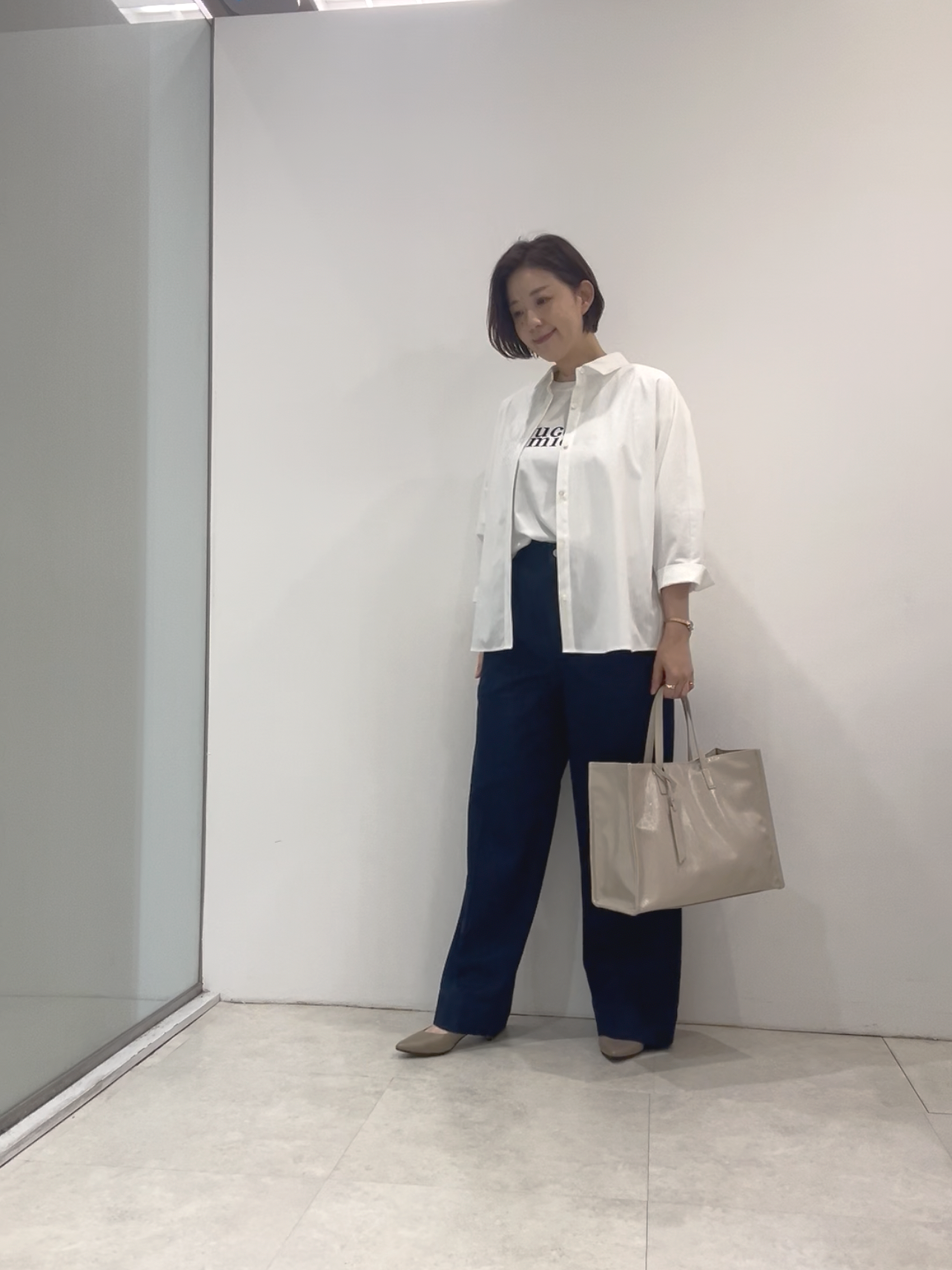 まどかさんの「UNTITLED｜【接触冷感/吸水速乾/UVカット】ドルマンスリーブシャツ」を使ったコーディネート