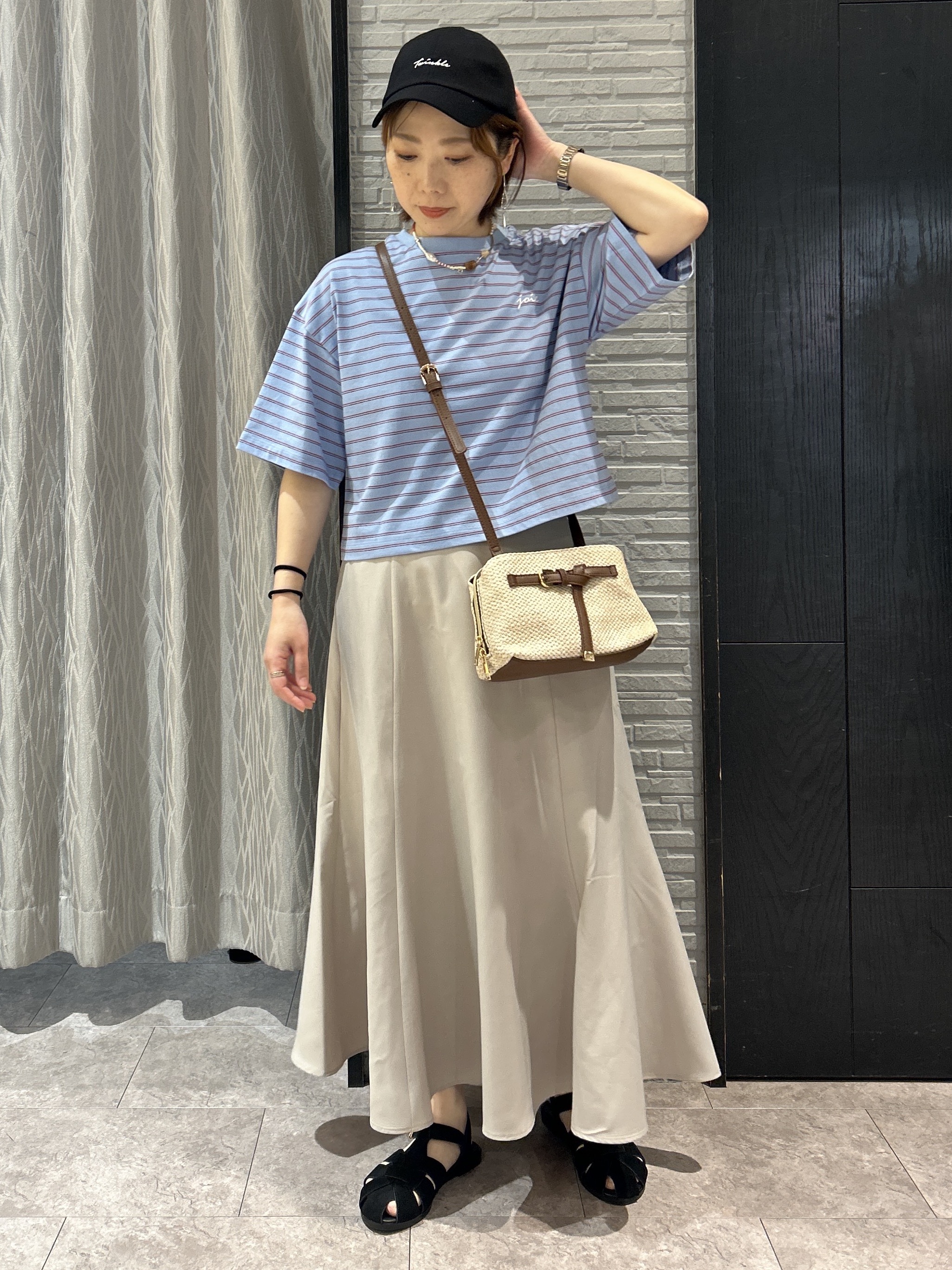 ga_riさんの「THE SHOP TK｜ワンポイント刺繍マルチボーダーTee」を使ったコーディネート