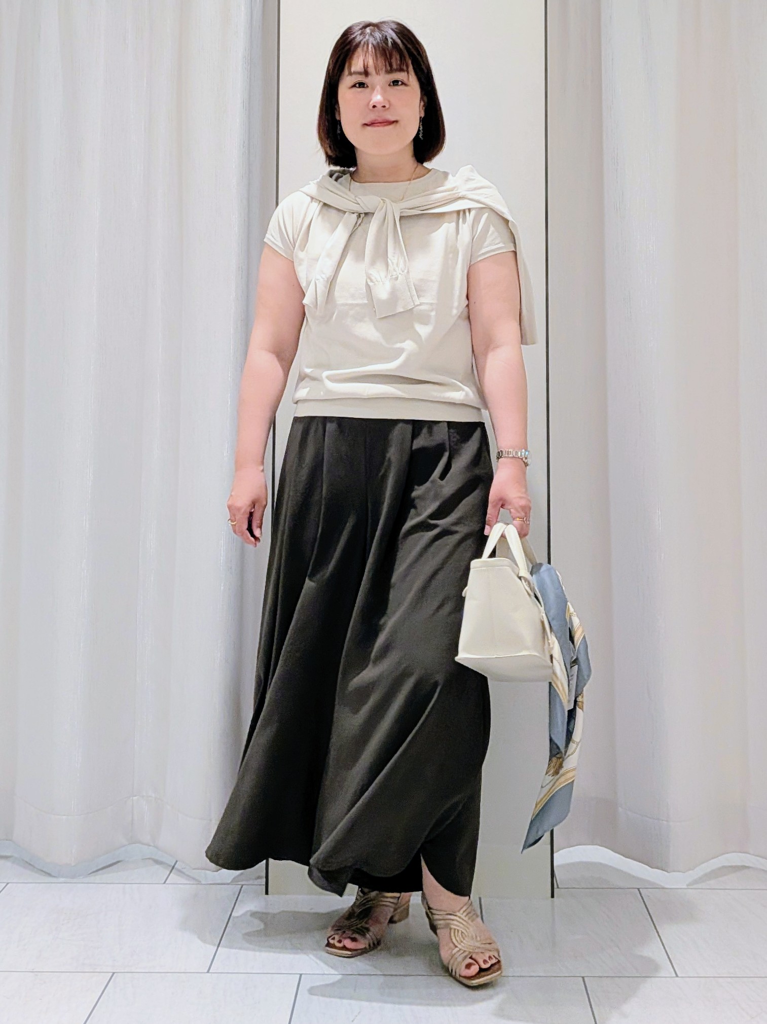 Onumaさんの「UNTITLED｜【9色展開/アンサンブル可】コットンクルーネックカーディガン」を使ったコーディネート