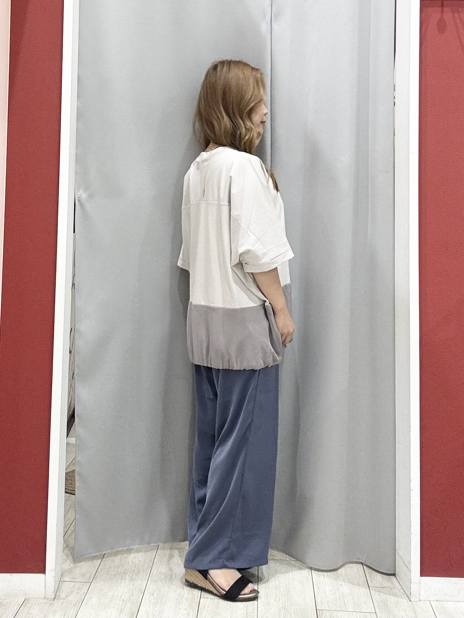 shioさんの「SHOO･LA･RUE｜【ひんやり/洗濯機可/S-LL】オンにもオフにも マルチに使えるボタンレスカーディガン」を使ったコーディネート