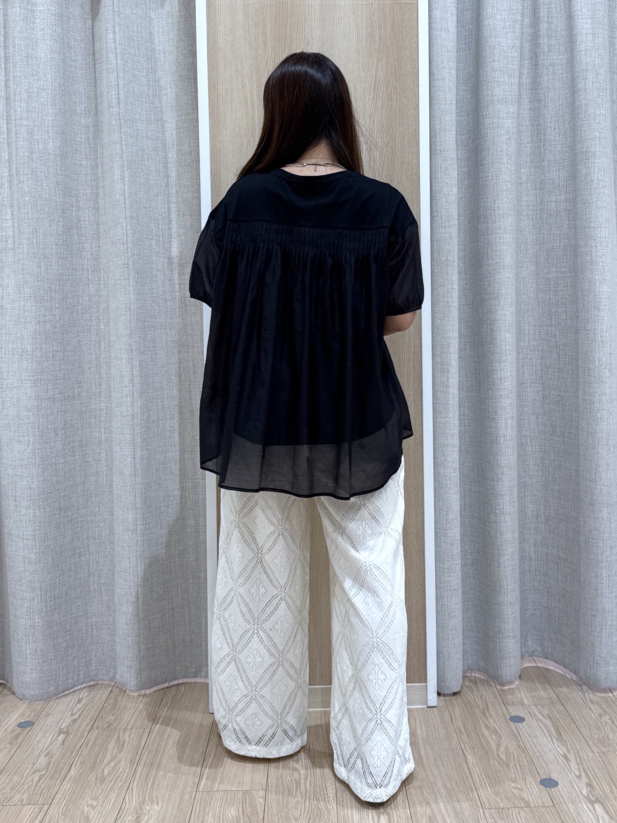 sachiさんの「grove｜【貴島明日香さん着用/UVカット】体型カバー叶う、バックプリーツTシャツ」を使ったコーディネート