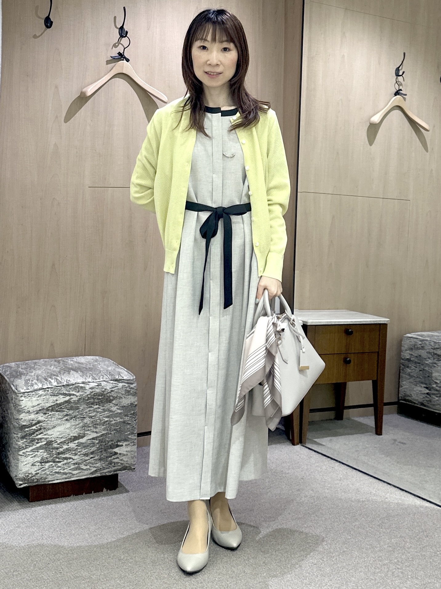 Miwaさんの「UNTITLED｜【アンサンブル可】ラメ混クルーネックカーディガン」を使ったコーディネート