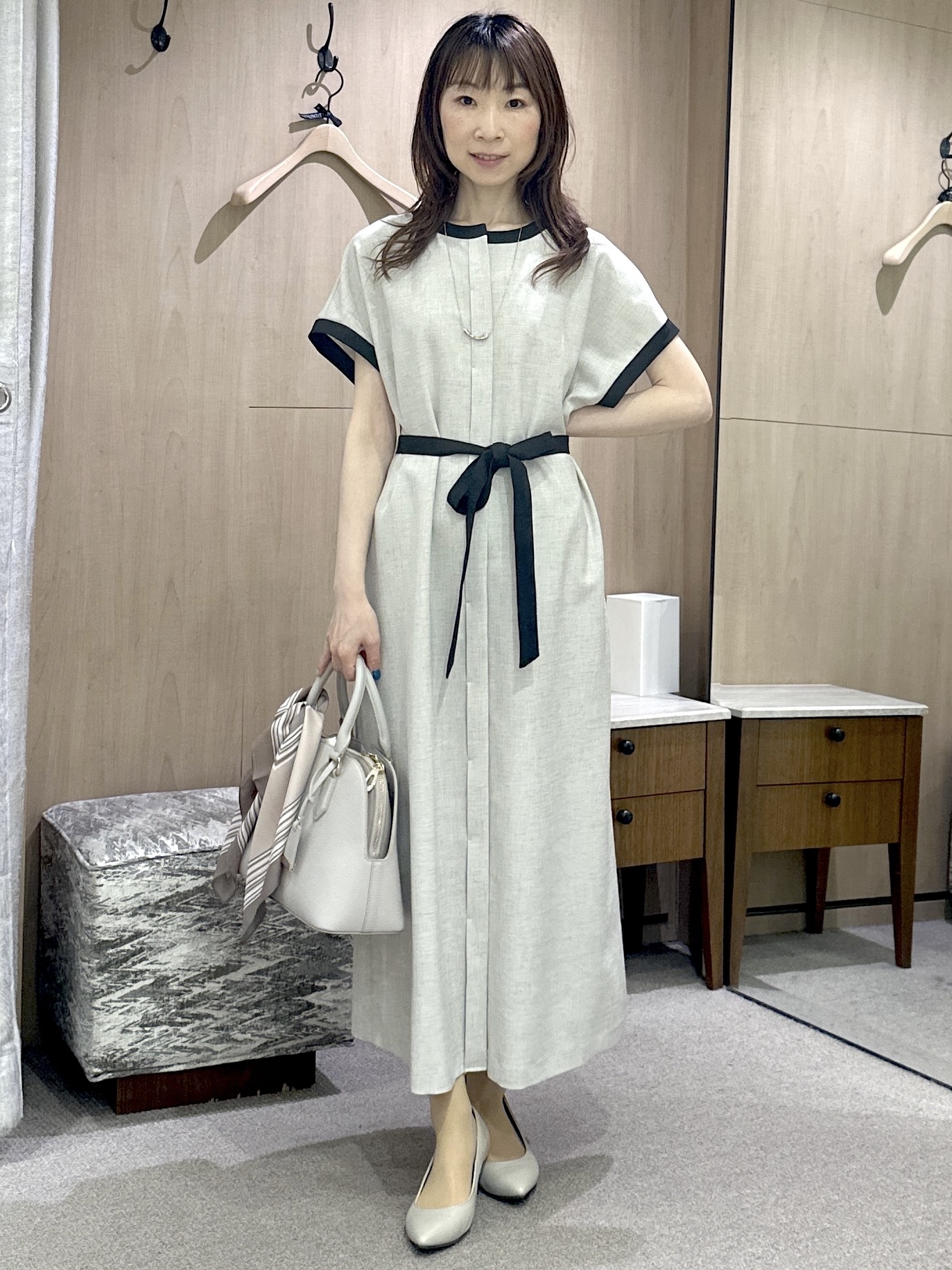 Miwaさんの「UNTITLED｜【アンサンブル可】ラメ混クルーネックカーディガン」を使ったコーディネート